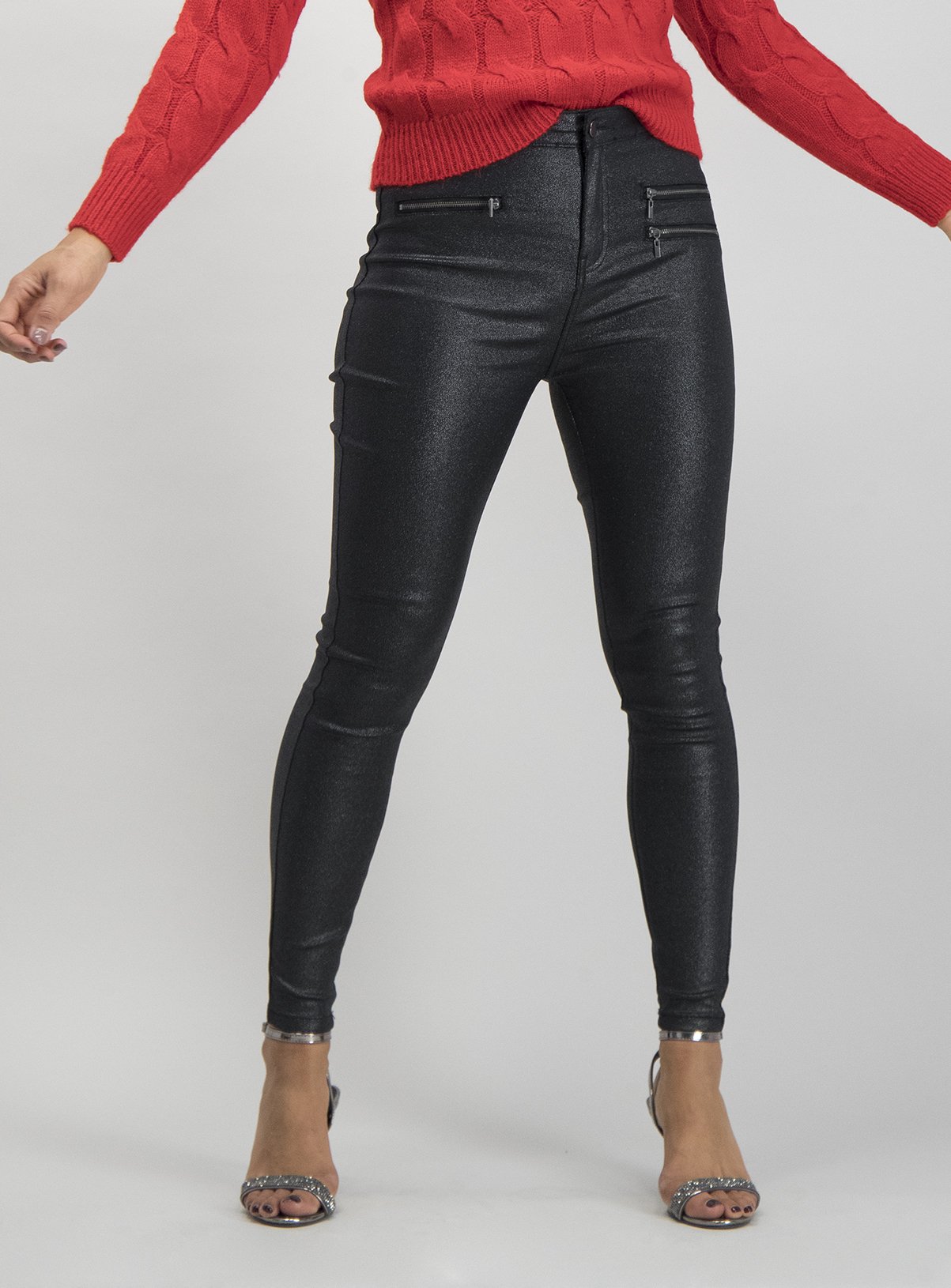 black skinny jeans with rhinestones