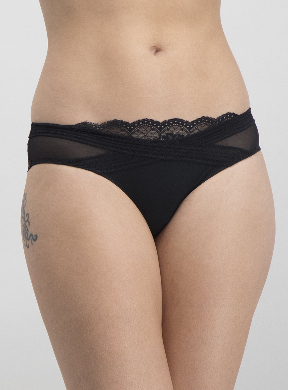 Black Crossover Lace Brazilian Knicker 3 Pack Review