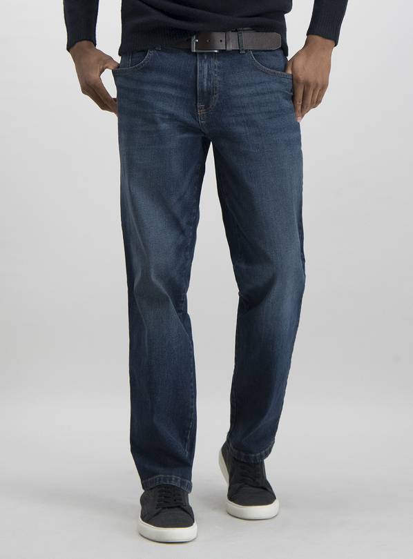 Straight leg jeans with 2024 stretch