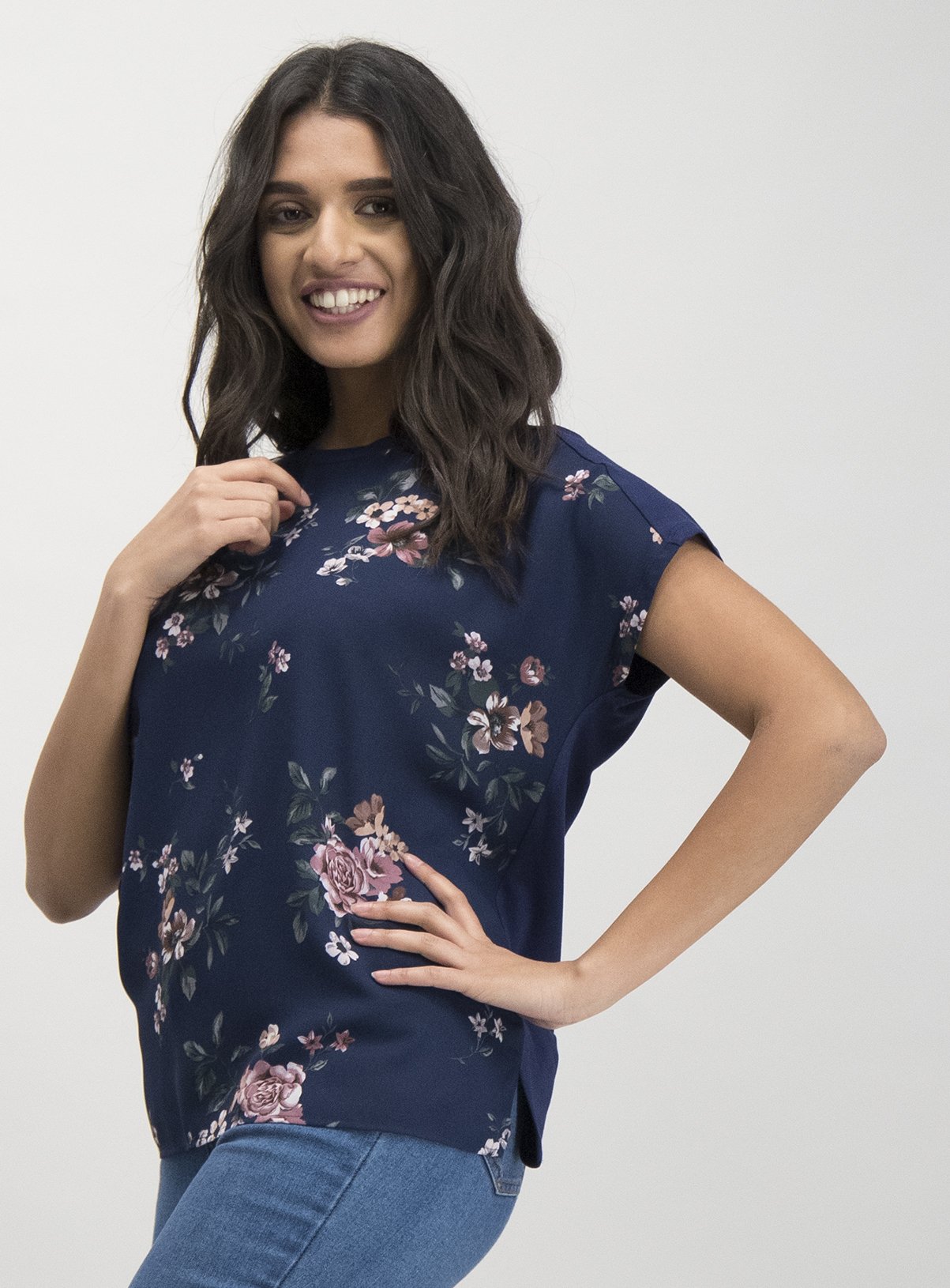 Navy Floral Woven Short Sleeve Top Review