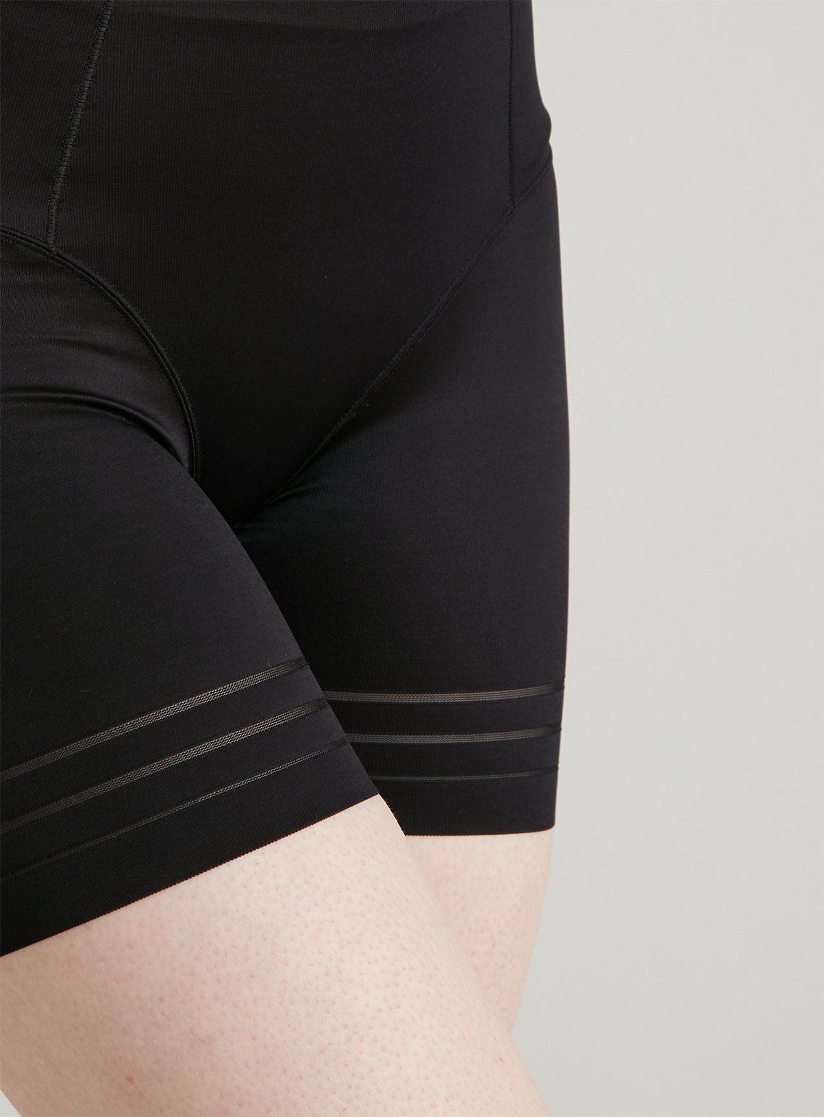 Secret Shaping Black Waist & Thigh Sculpting Shorts Review