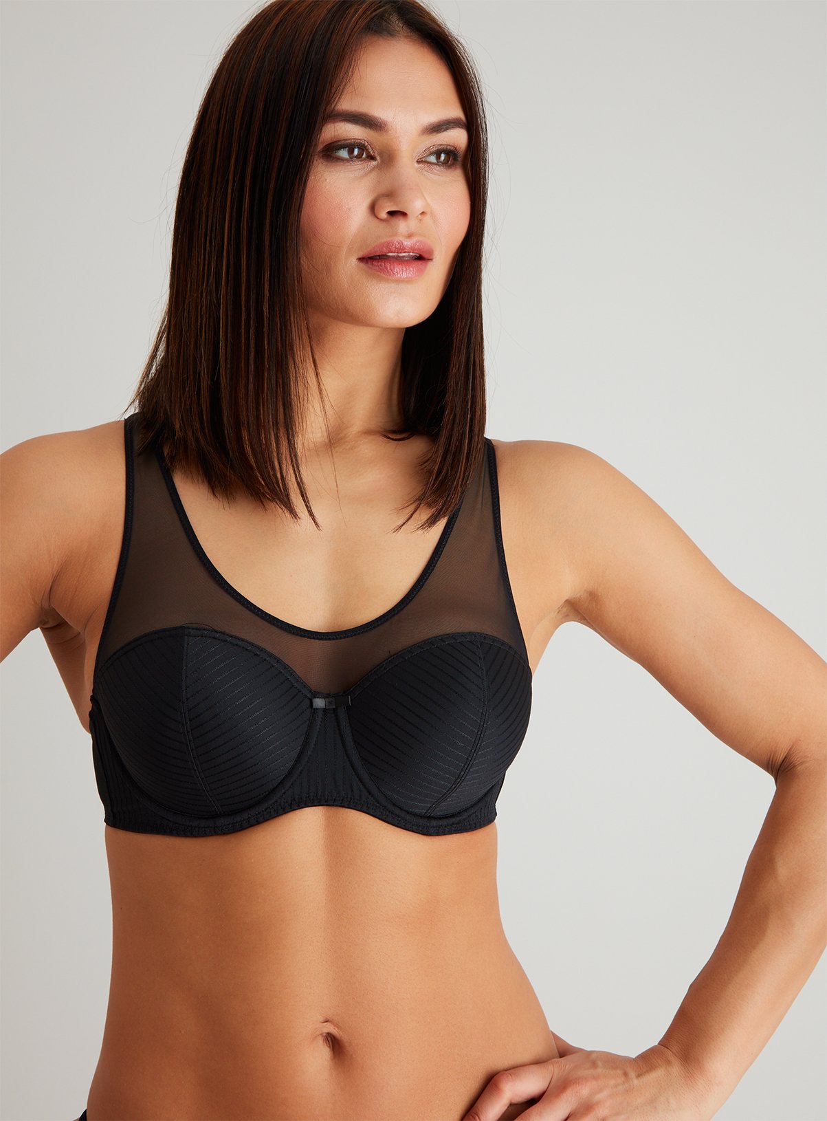 Black Jacquard Underwired Balcony Bra Review