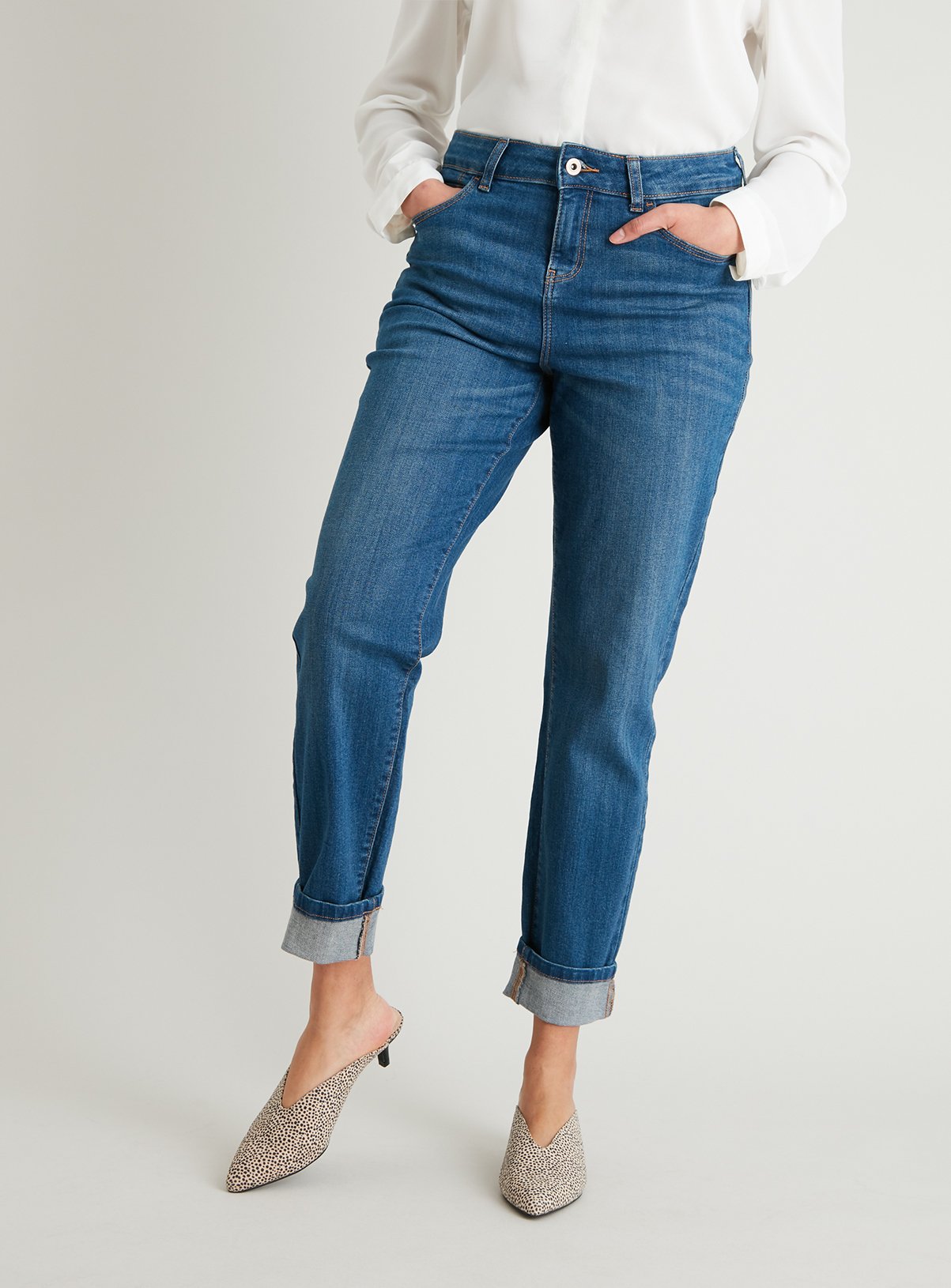 stretch girlfriend jeans