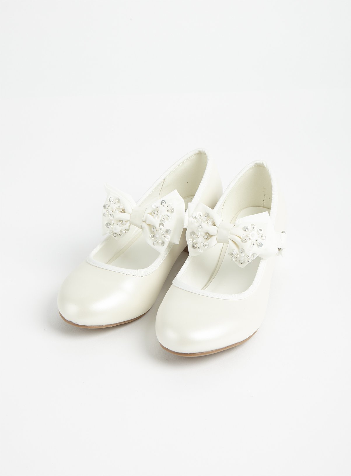 white occasion shoes