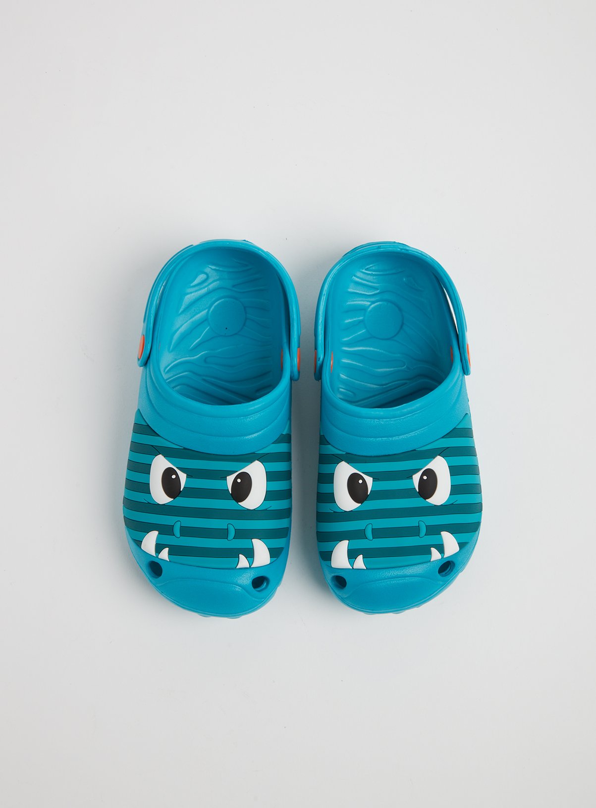 aqua clogs