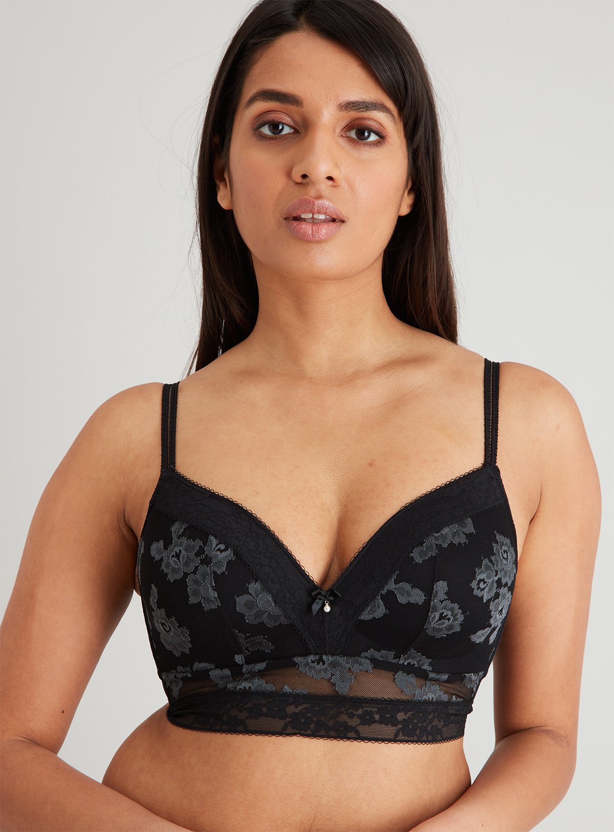 Black Two Tone Lace Longline Plunge Bra Review