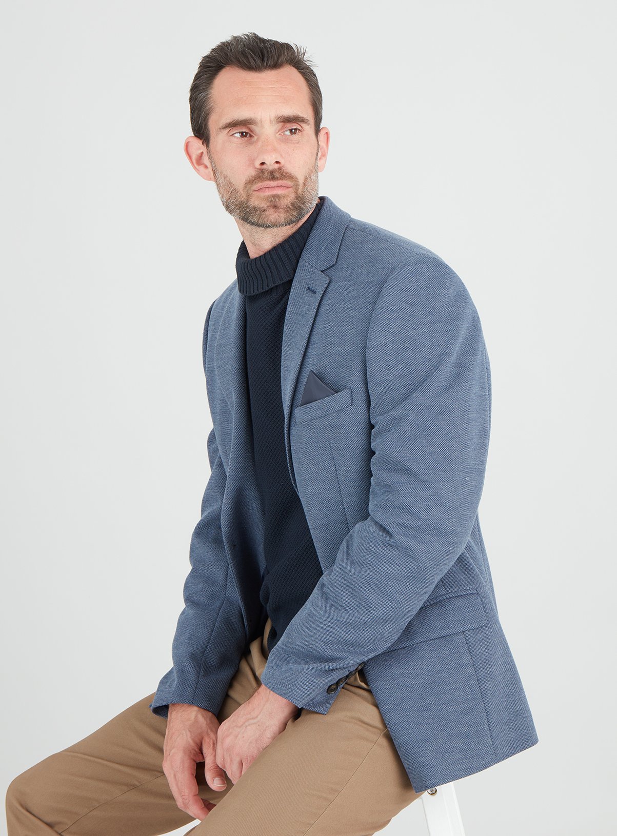 Blue Comfort Knit Tailored Fit Jacket Review