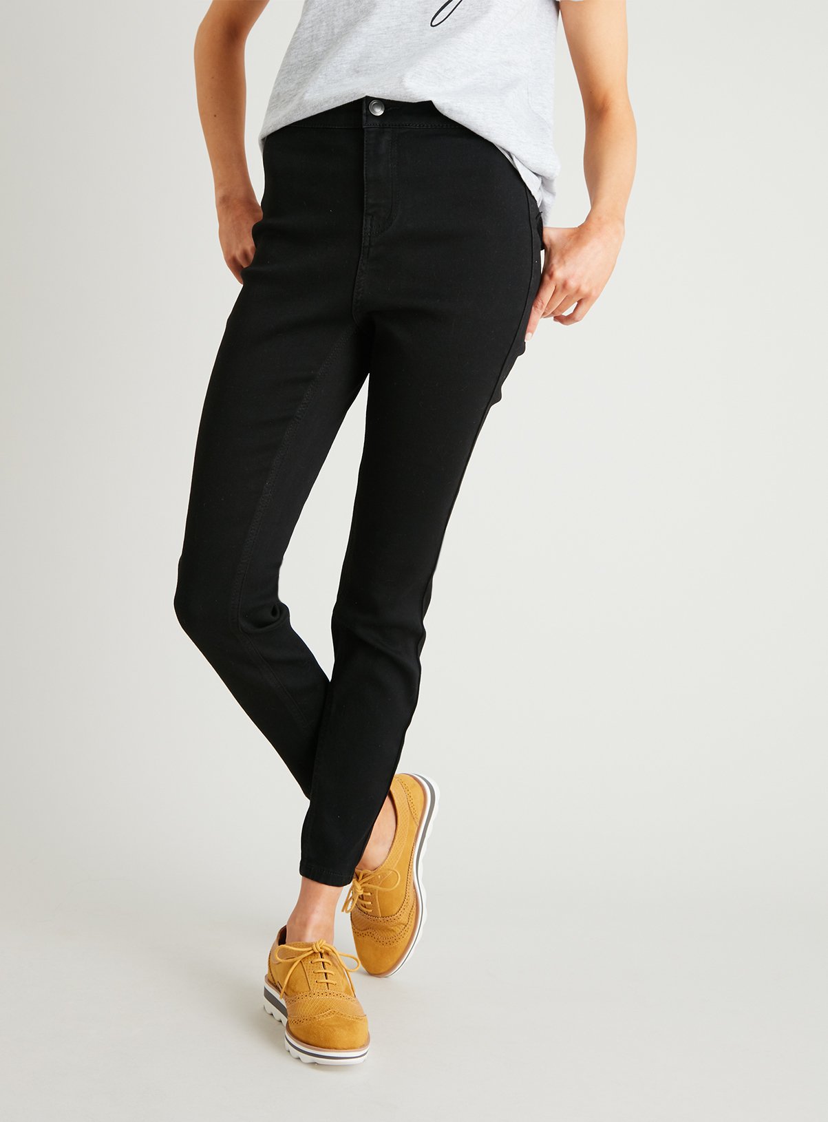 women's petite black skinny jeans