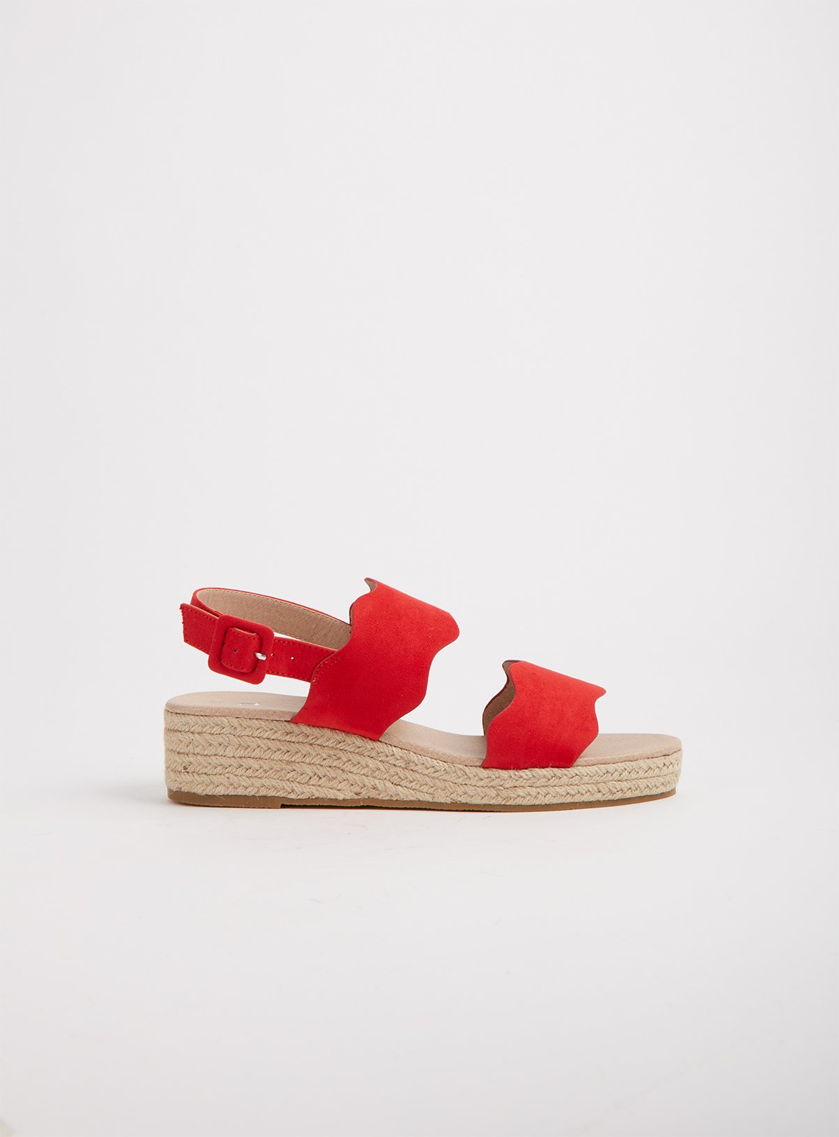 Red Wavy Wedge Sandals Review