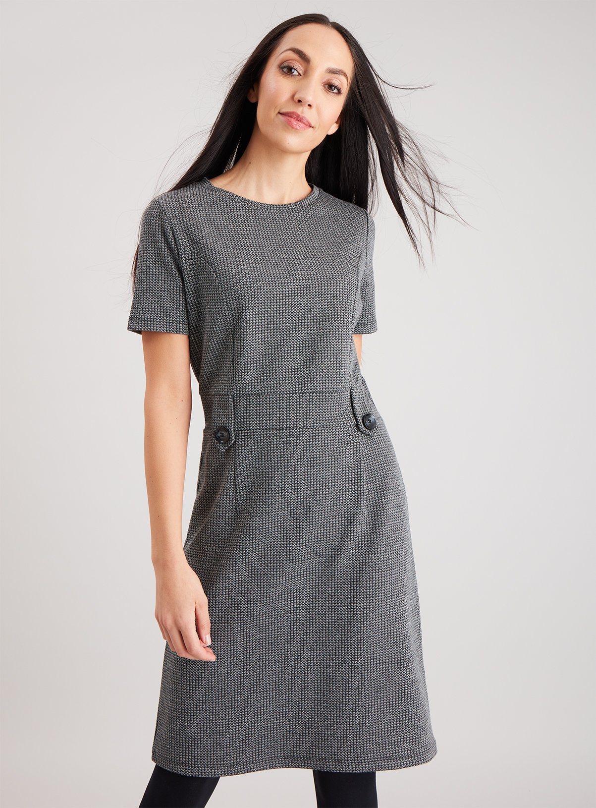 monochrome shift dress