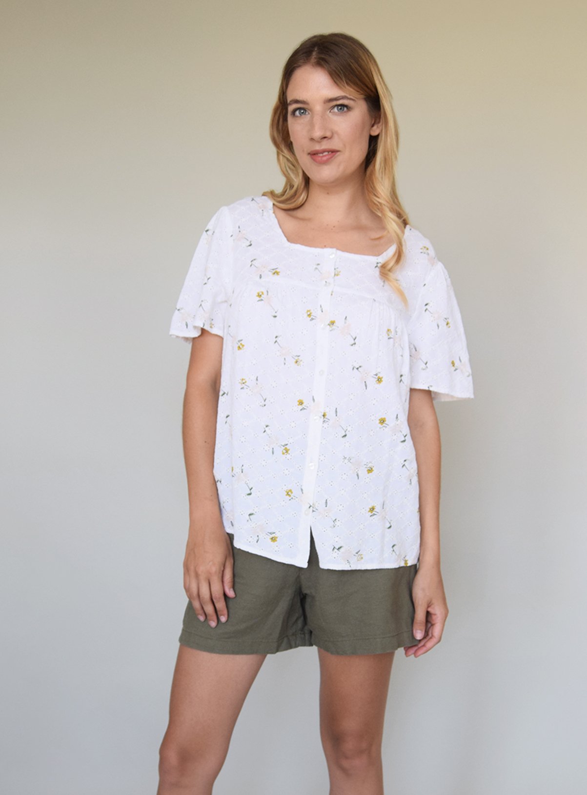 Ditsy Floral Pointelle Top With Linen Review