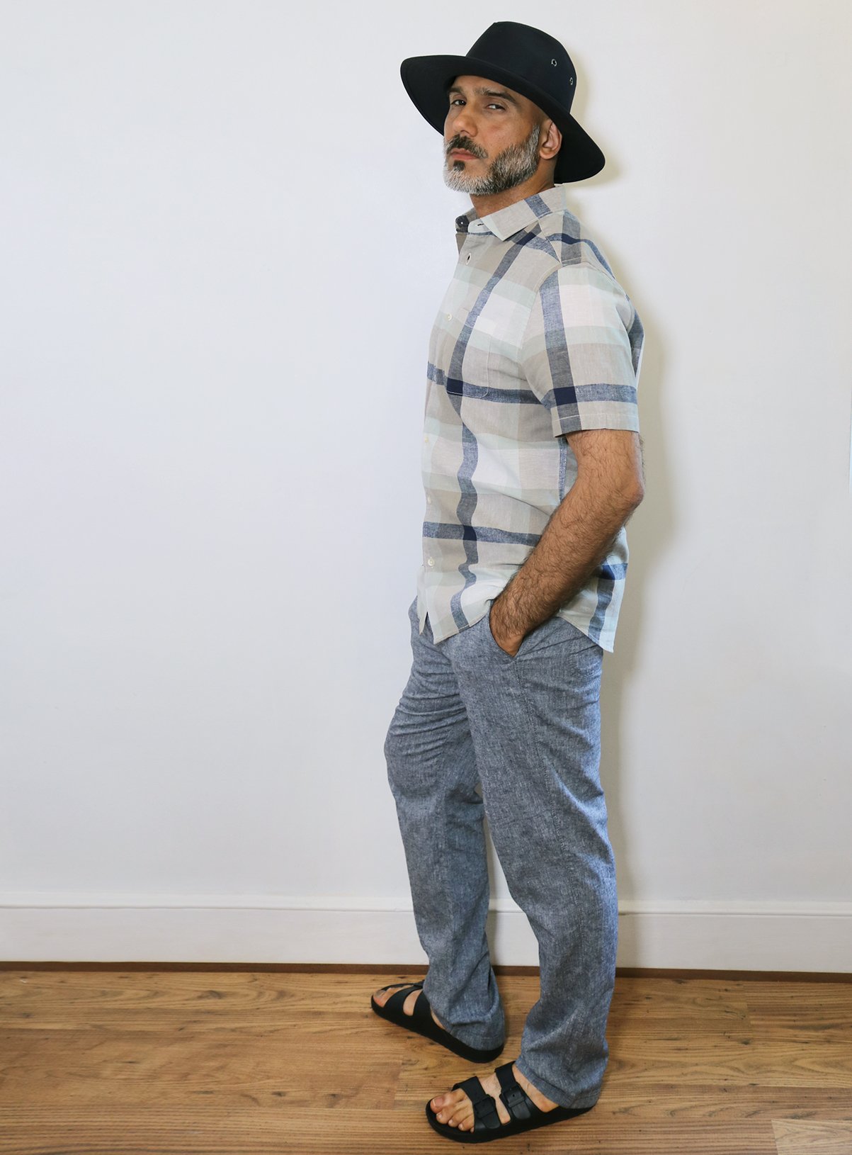 Blue Chambray Linen-Rich Straight Leg Trousers Review