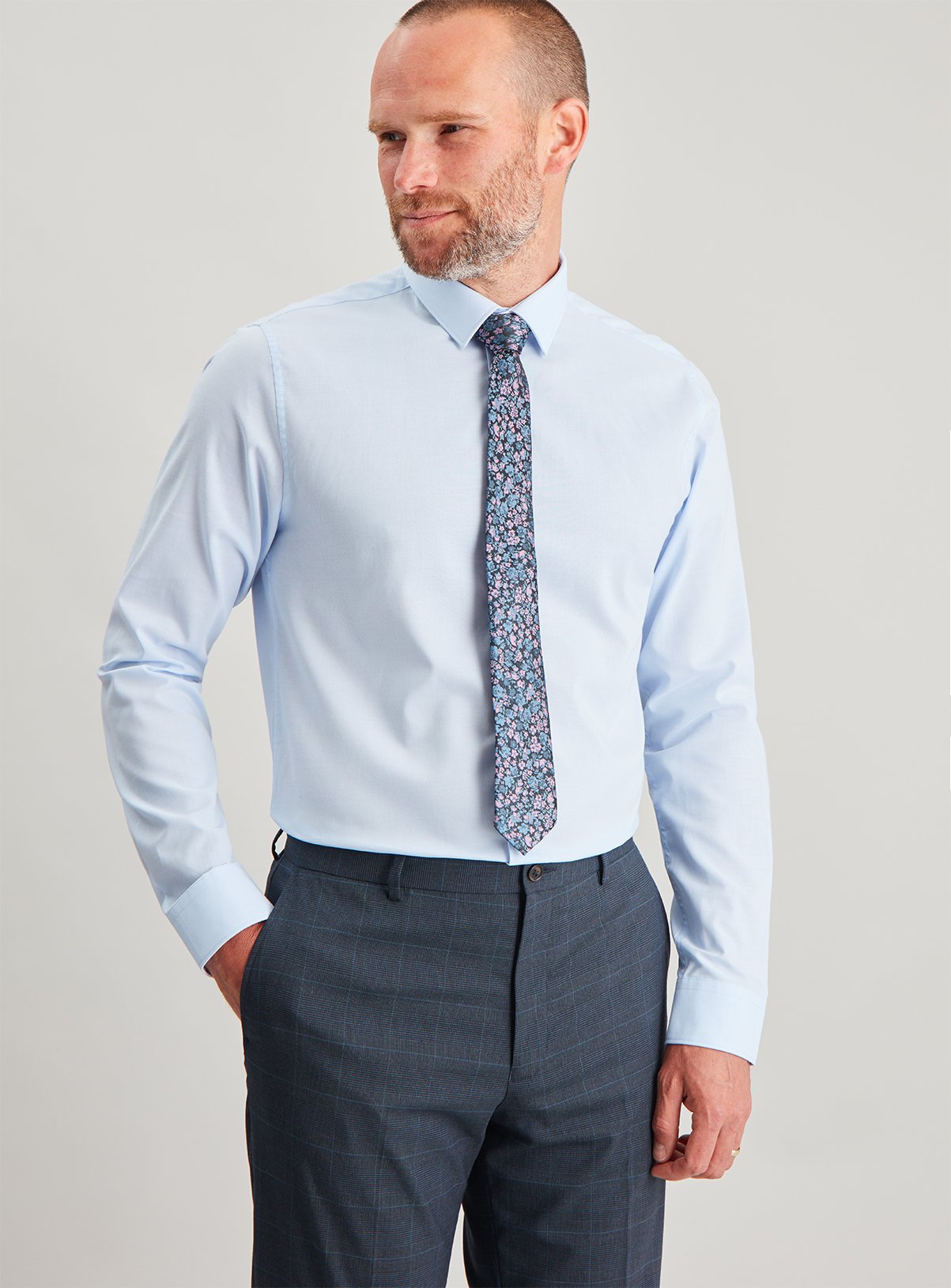 Blue Slim Fit Oxford Shirt & Floral Tie Set Reviews - Updated April 2024