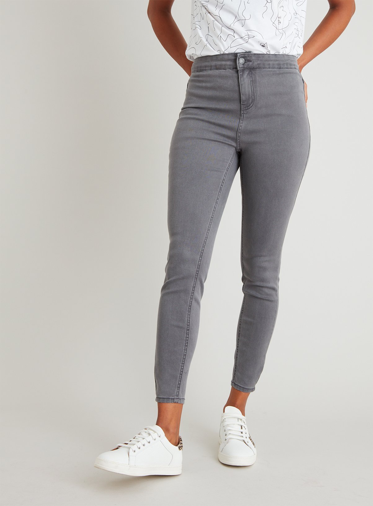 gray high rise skinny jeans