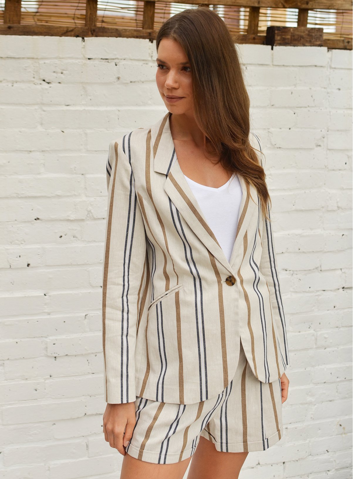 Beige Stripe Linen-Rich Jacket Review