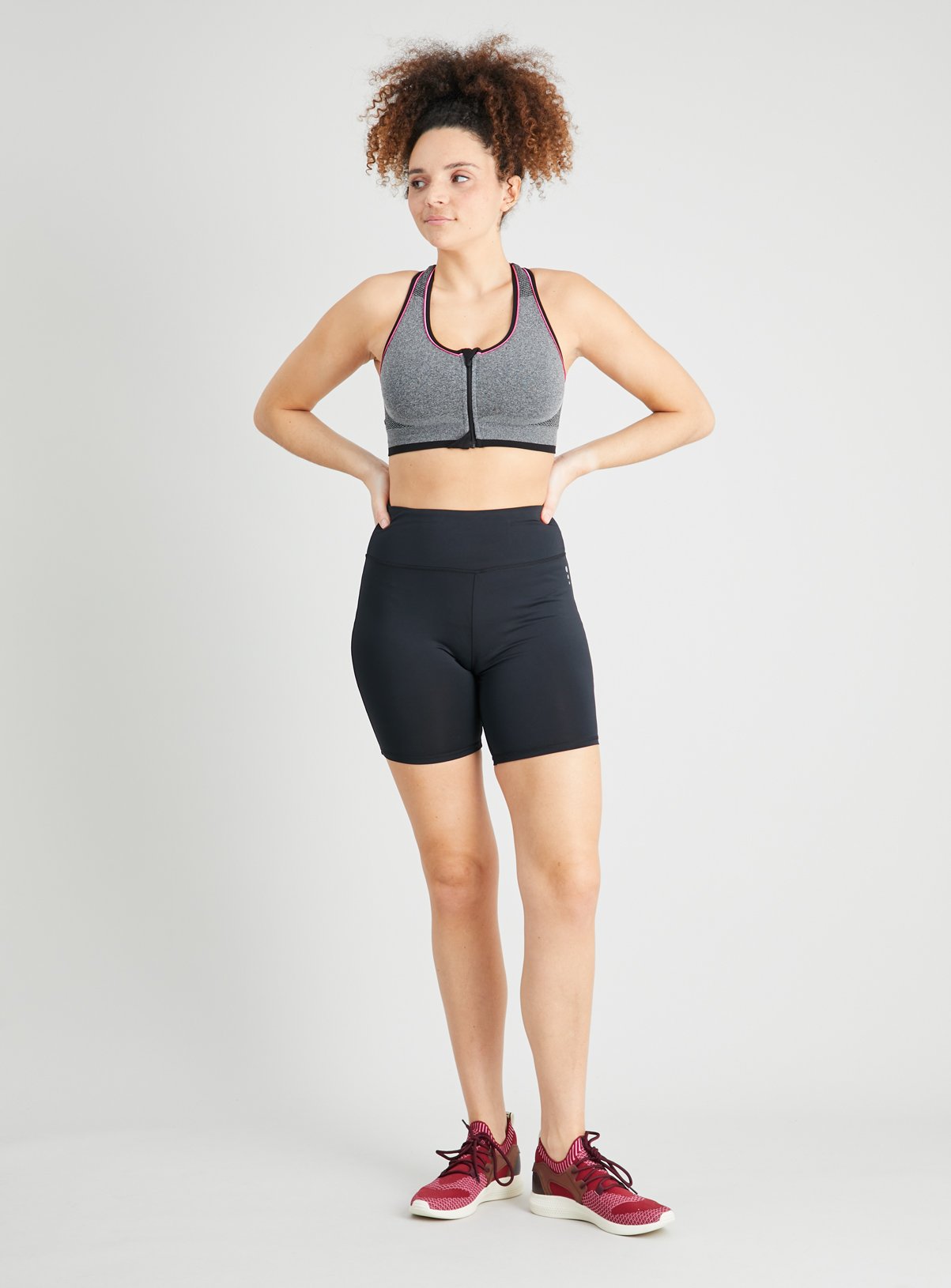 Grey Seamless Stretch Zip Front Sports Bra Review