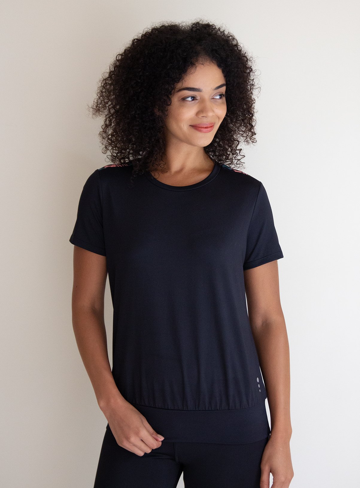 Active Black Pastel Leaf Panel T-Shirt Review