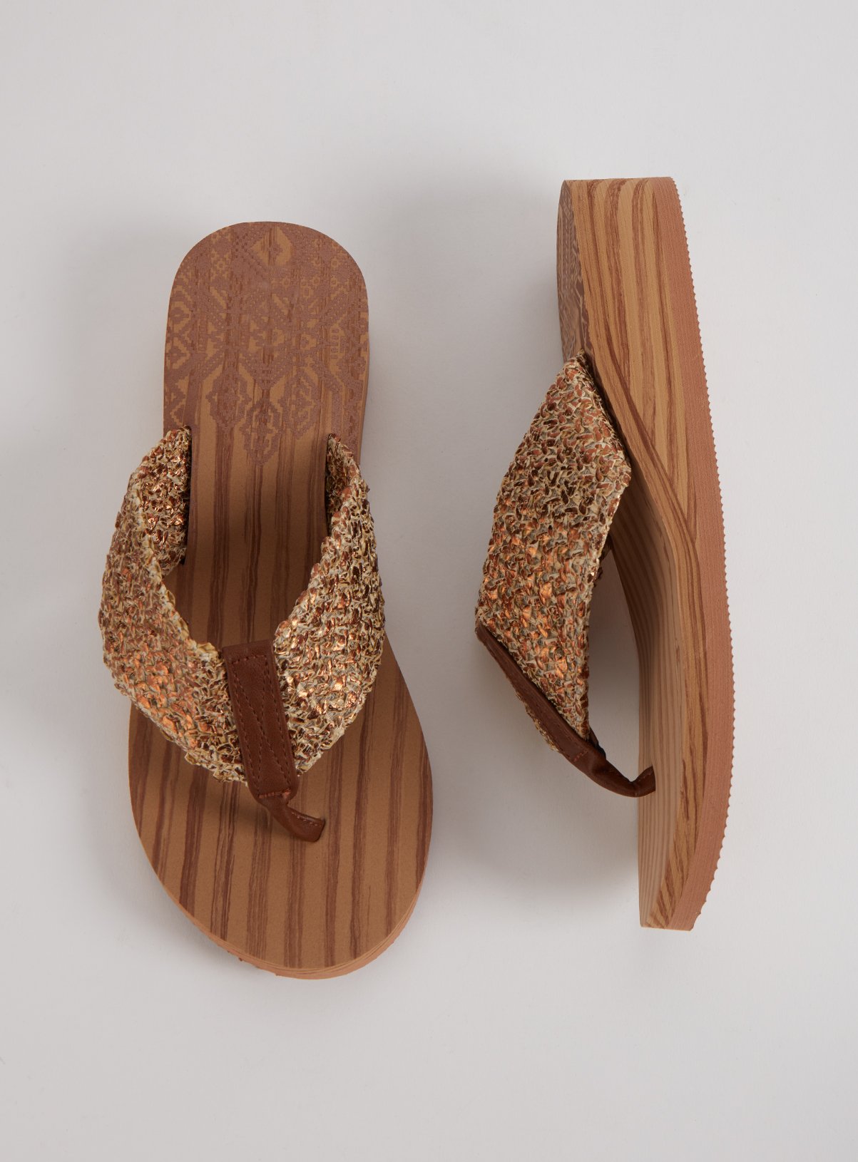 Tan Wood Effect Wedge Sandals Review