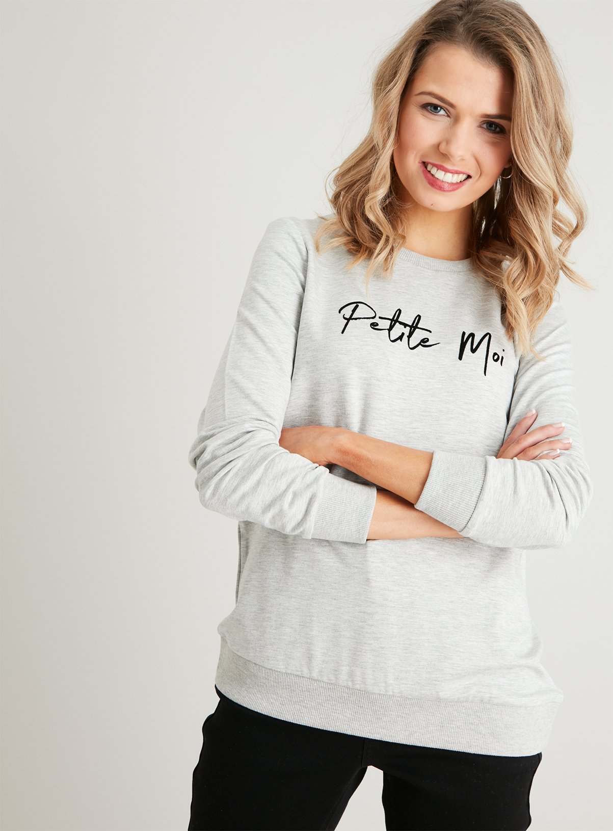 white slogan sweatshirt