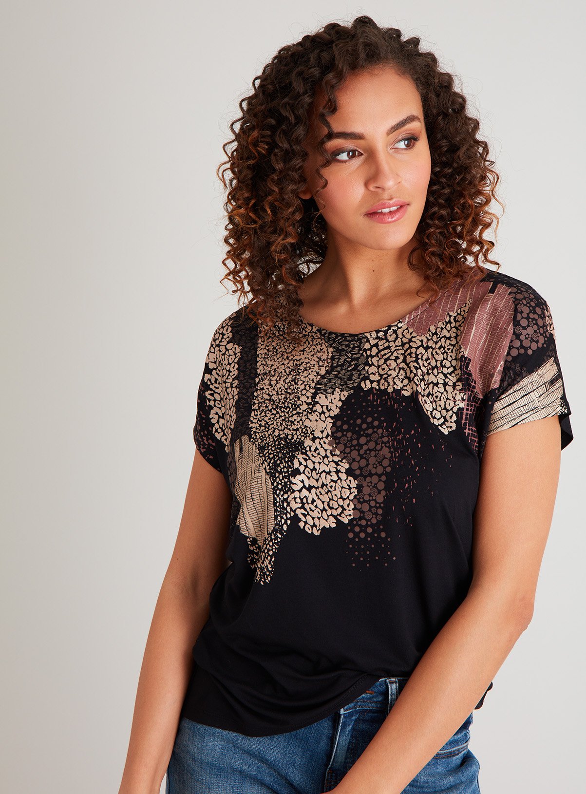 Black Animal Print Yoke Short Sleeve T-Shirt Review