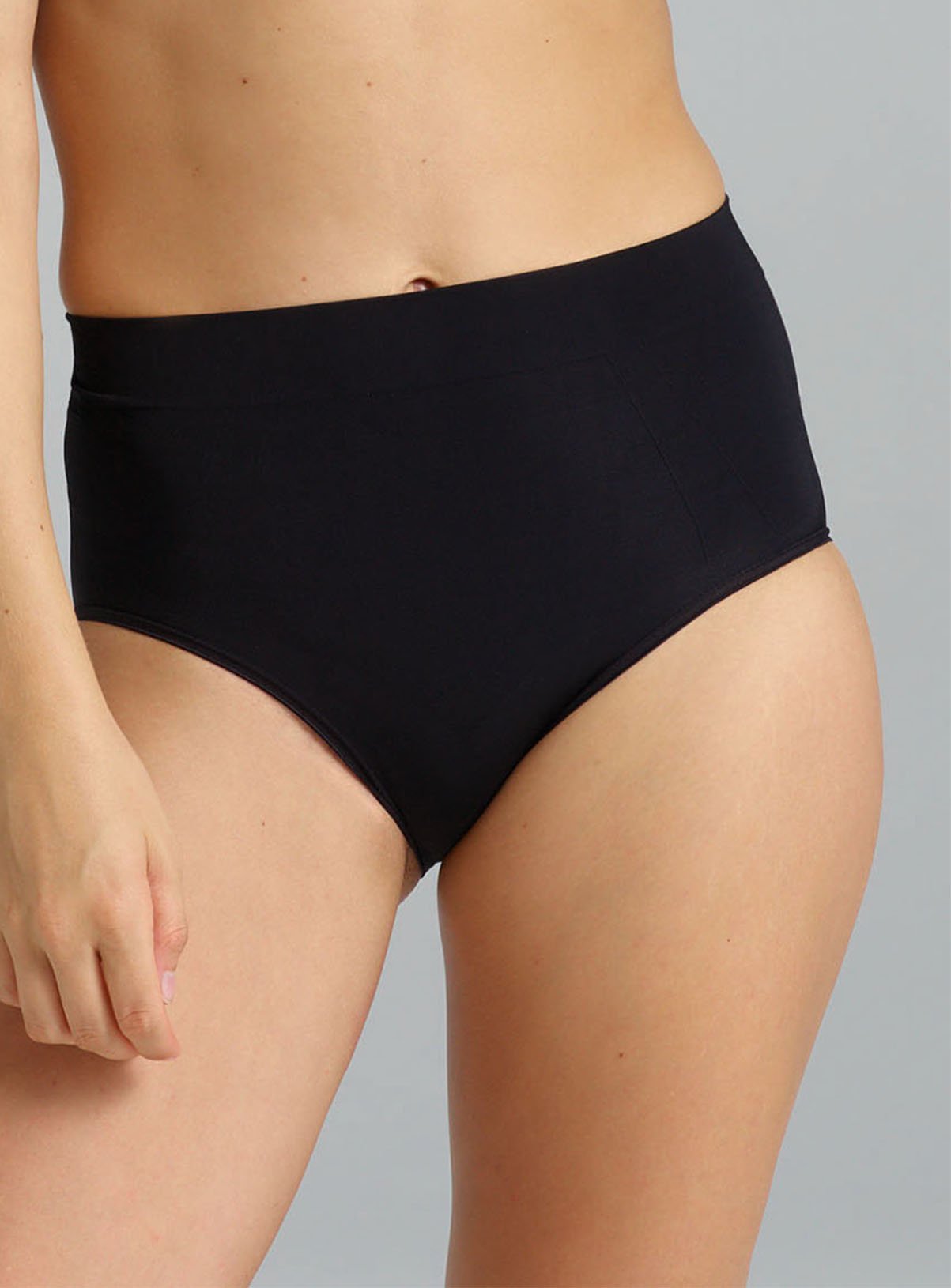 POWERLITE Black Seamfree Knickers Review