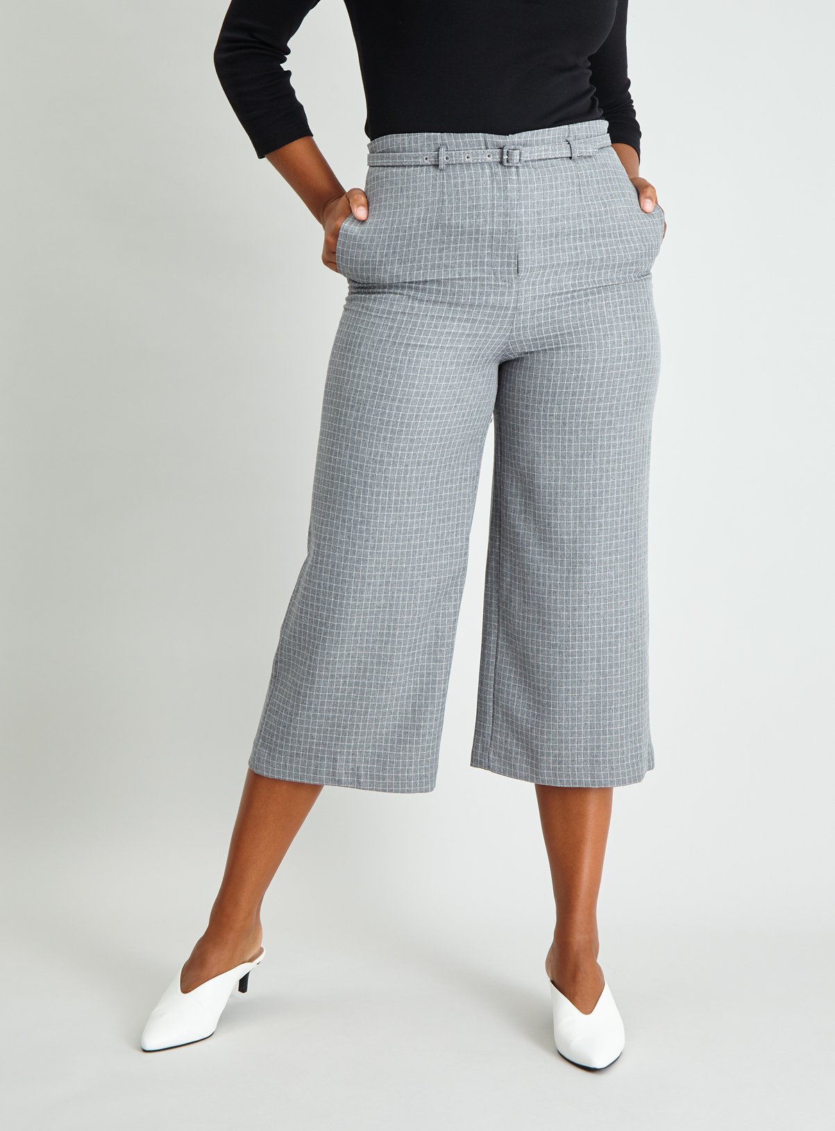 Grey Check Wide Leg Cropped Trouser Review