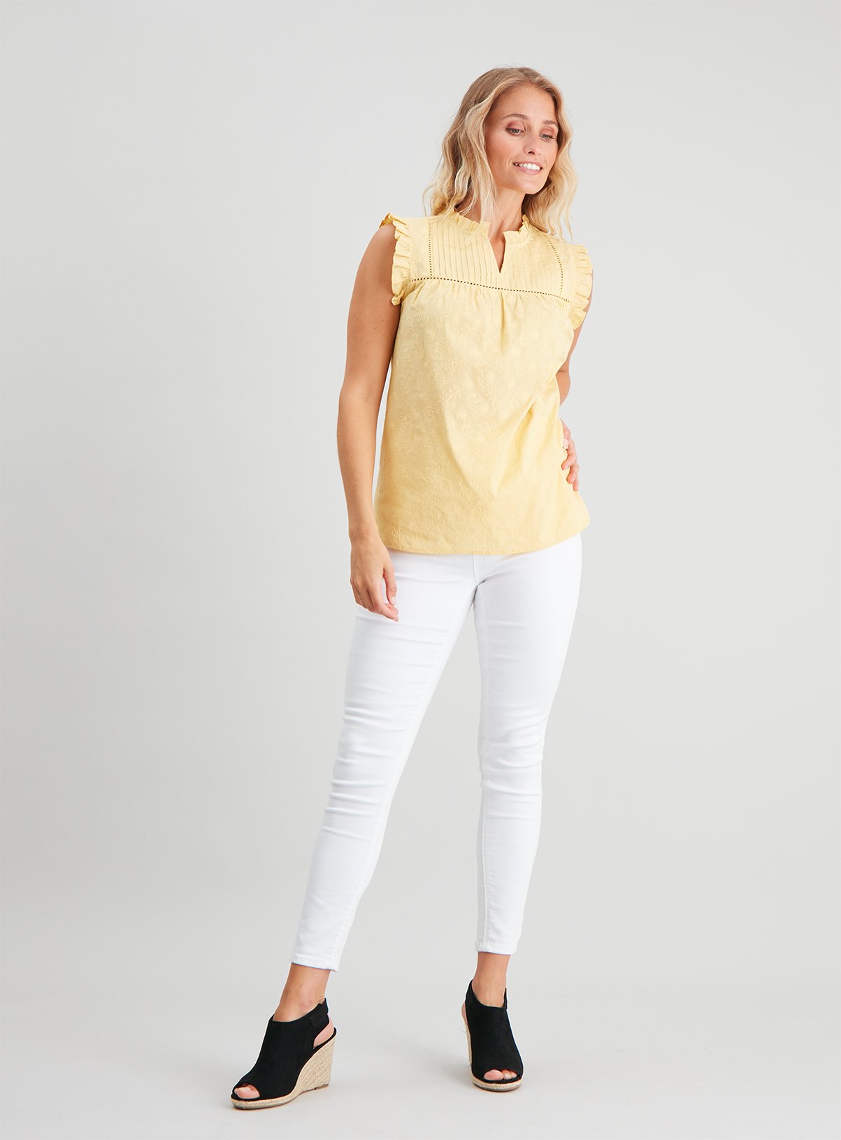 Yellow Schiffli Lace Shell Top Review