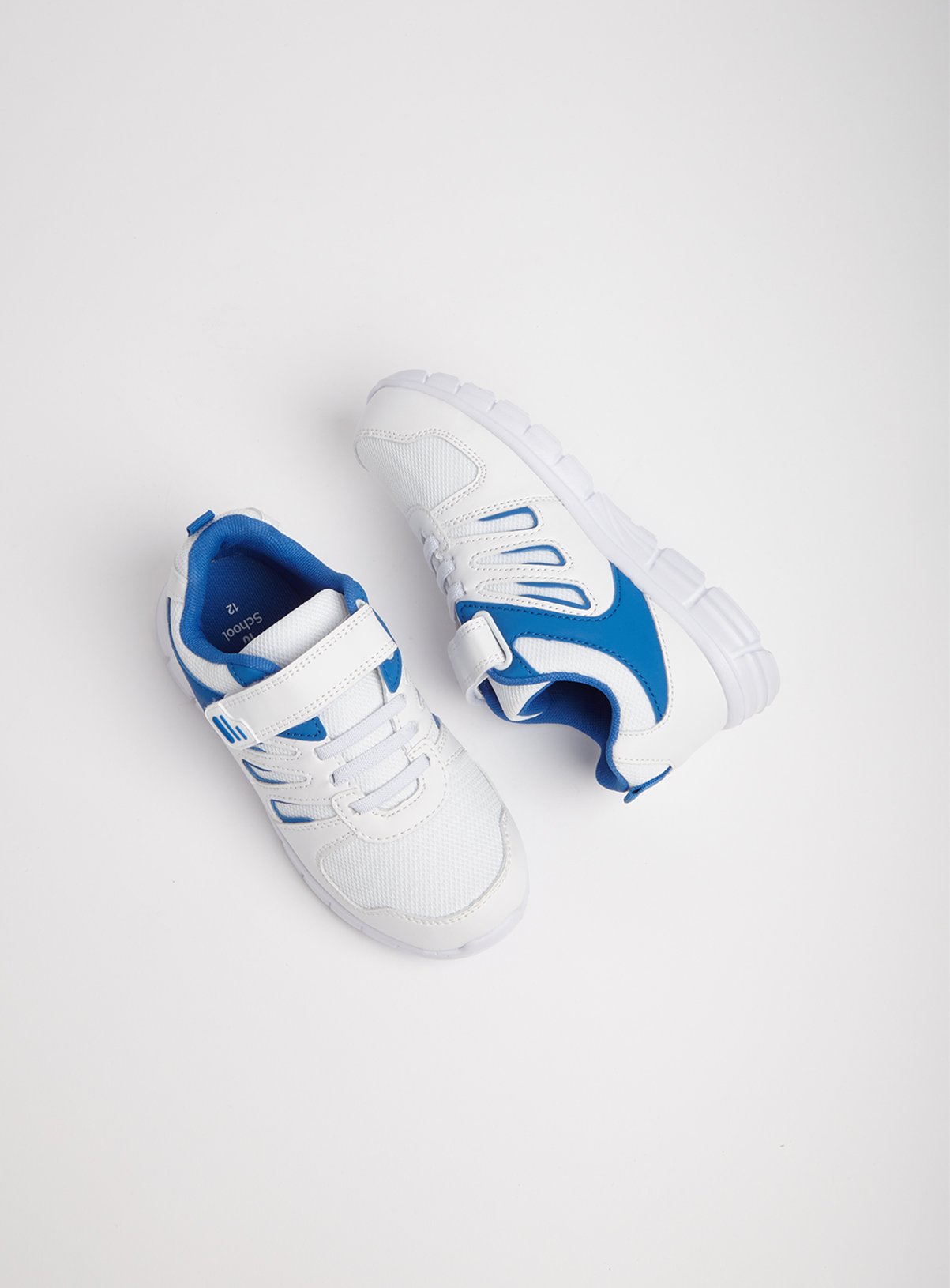 argos trainers nike