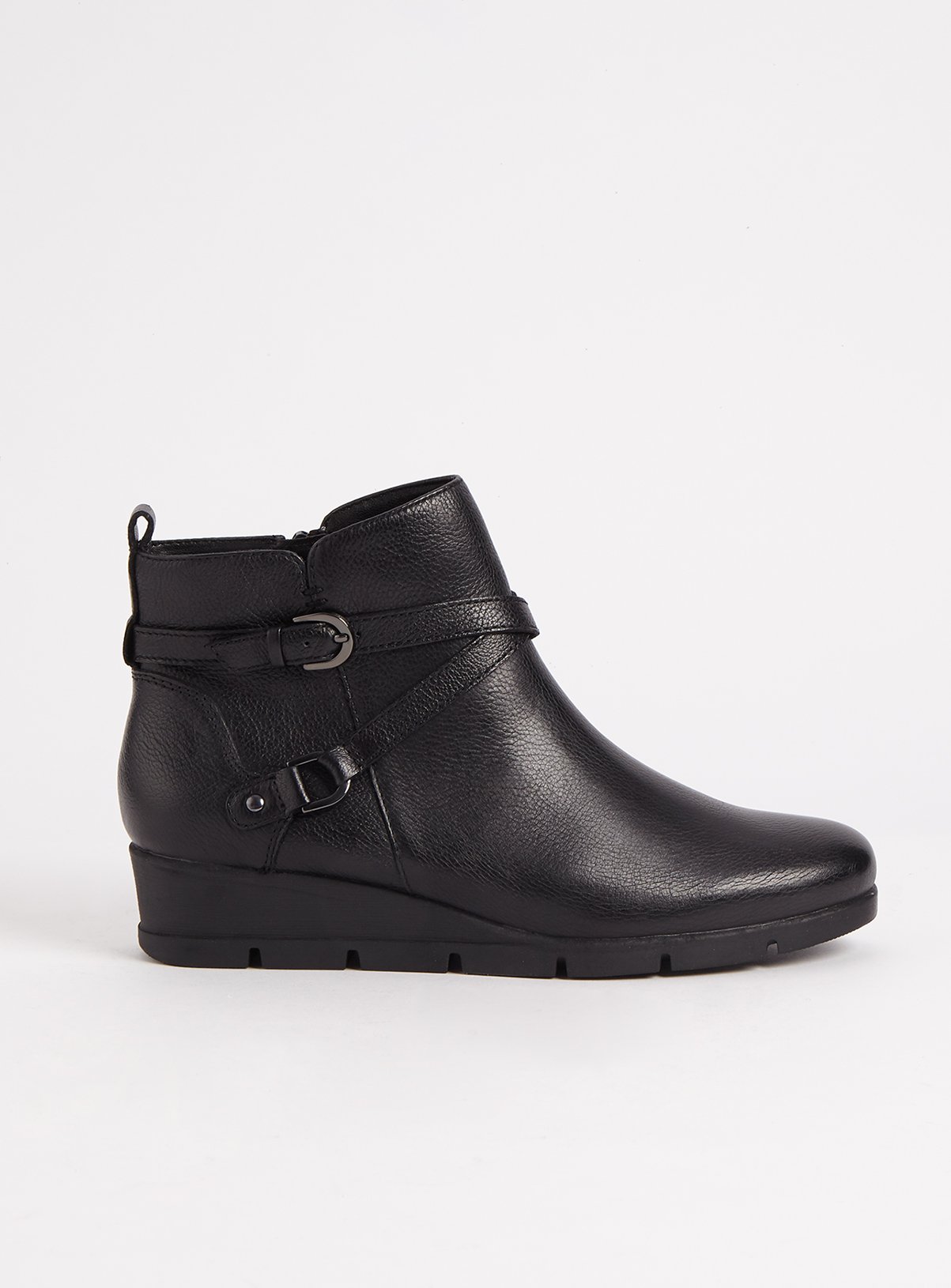 comfy black ankle boots