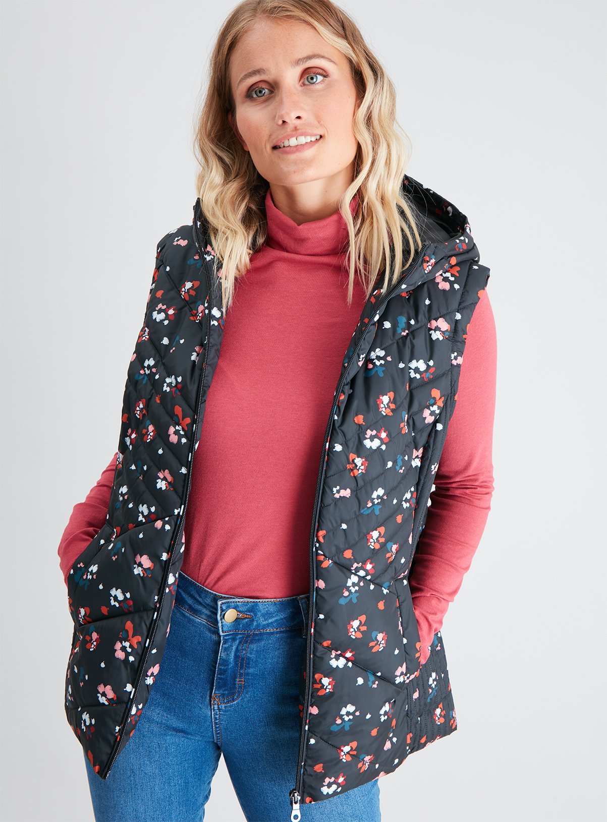 Floral Print Padded Packaway Gilet Review