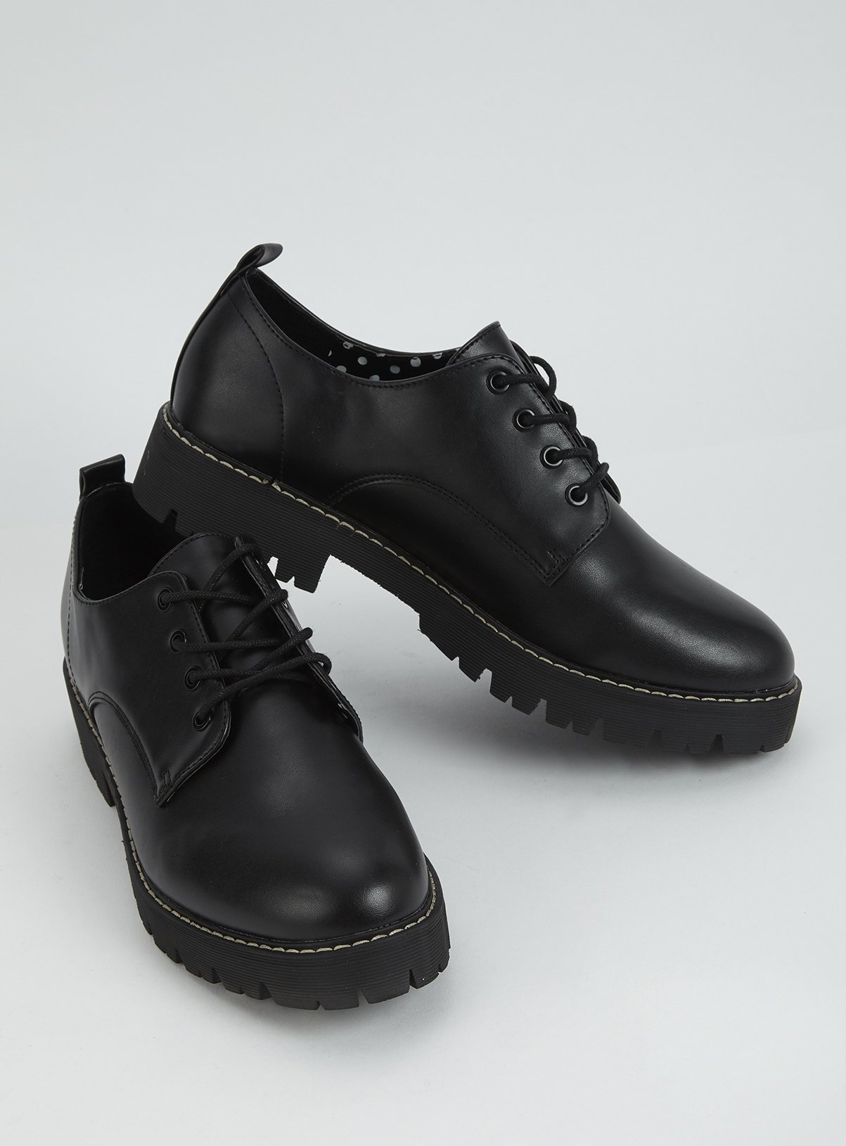 Black Round Toe Lace Up Shoes Review