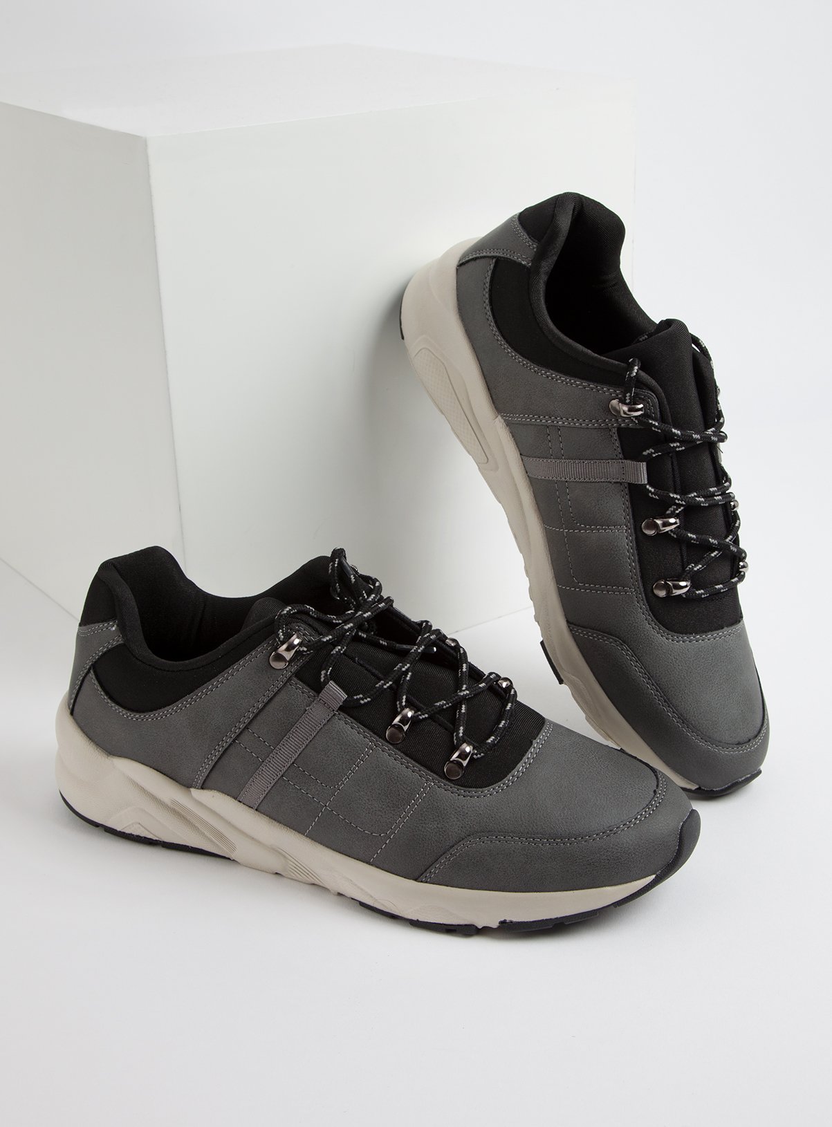 Sole Comfort Grey Lace Up Trainer Review