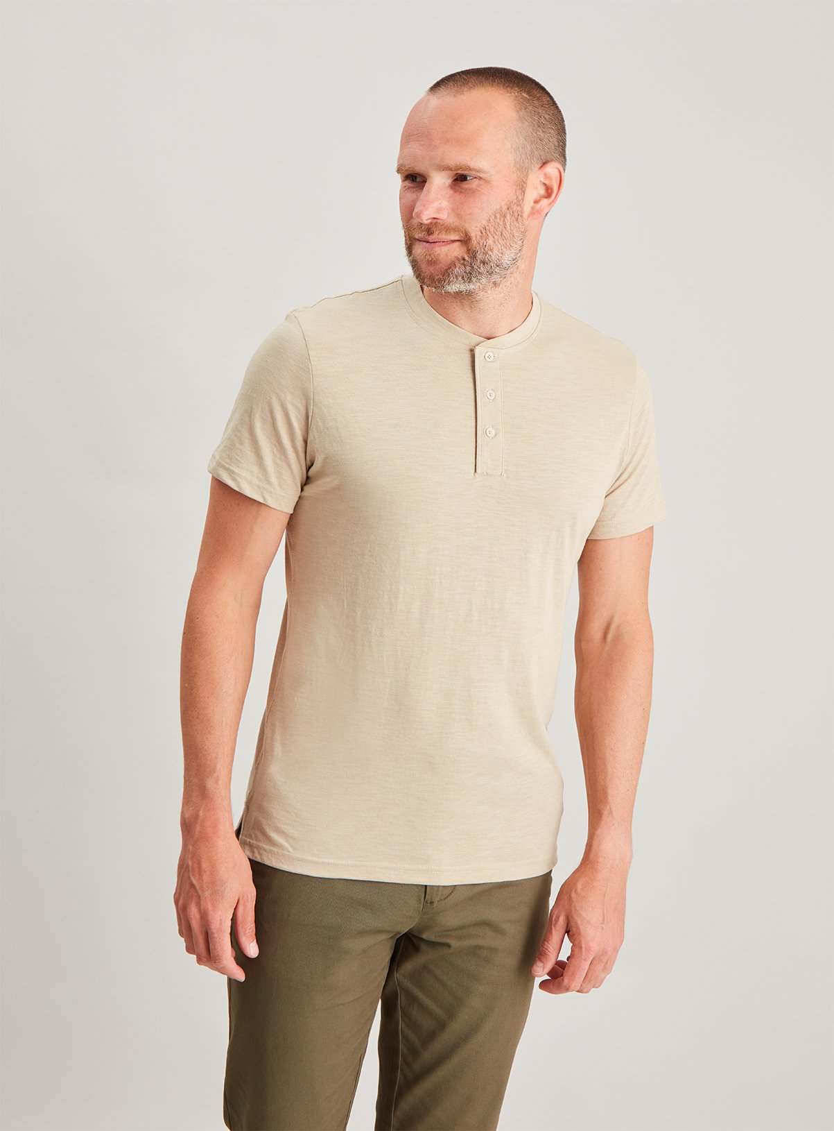 Stone Short Sleeve Grandad T-Shirt Review