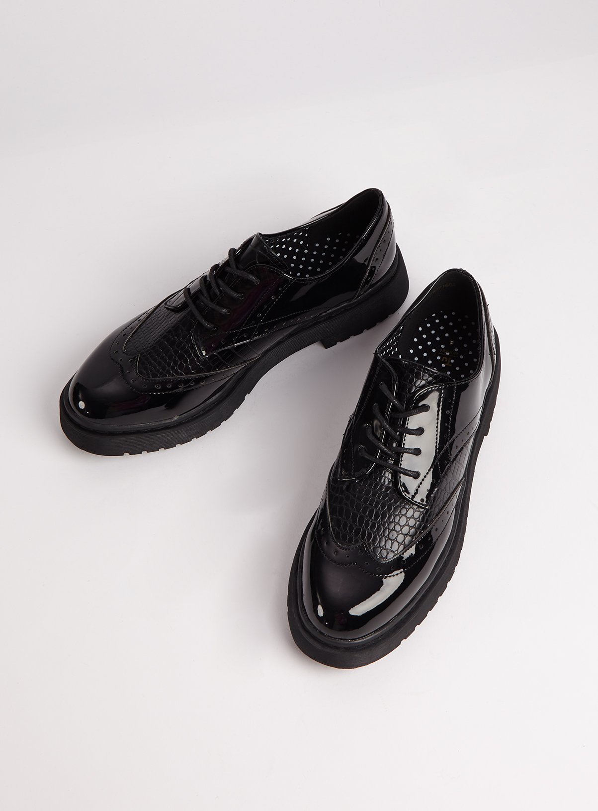 Black Patent & Mock Croc Lace Up Brogues Review