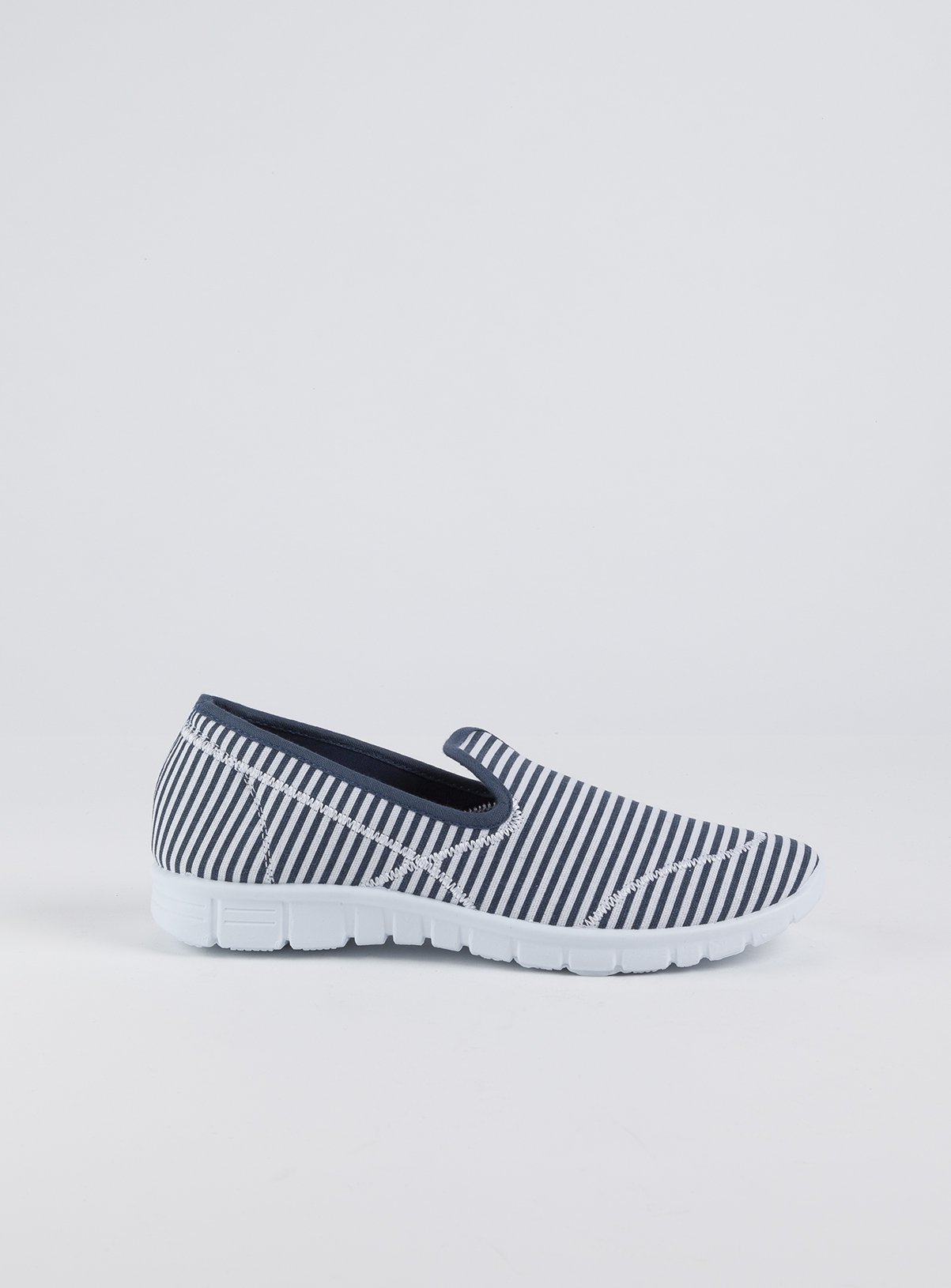 Sole Comfort Nautical Stripe Sporty Slip-On Review