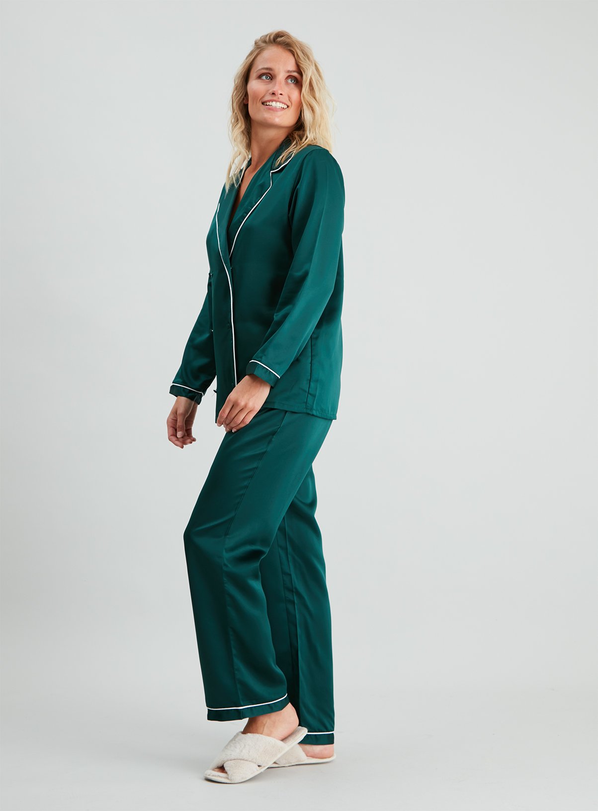 Green Satin Pyjamas Review