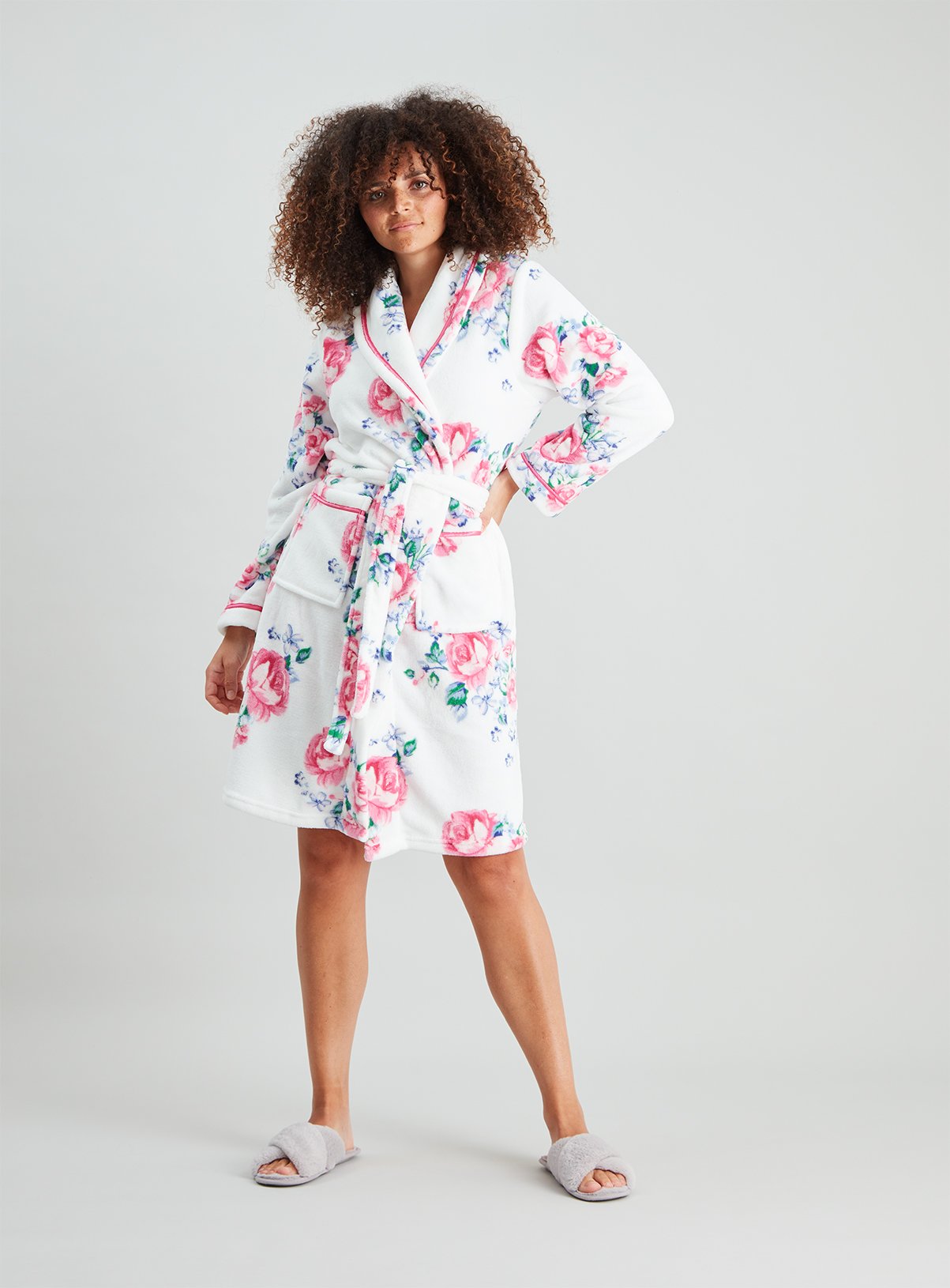 Floral Print Fleece Dressing Gown Review