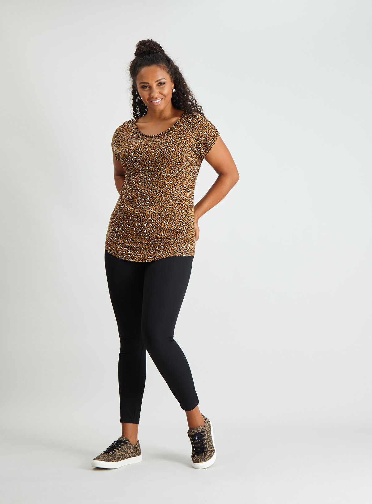 Leopard Print Short Sleeve T-Shirt Review