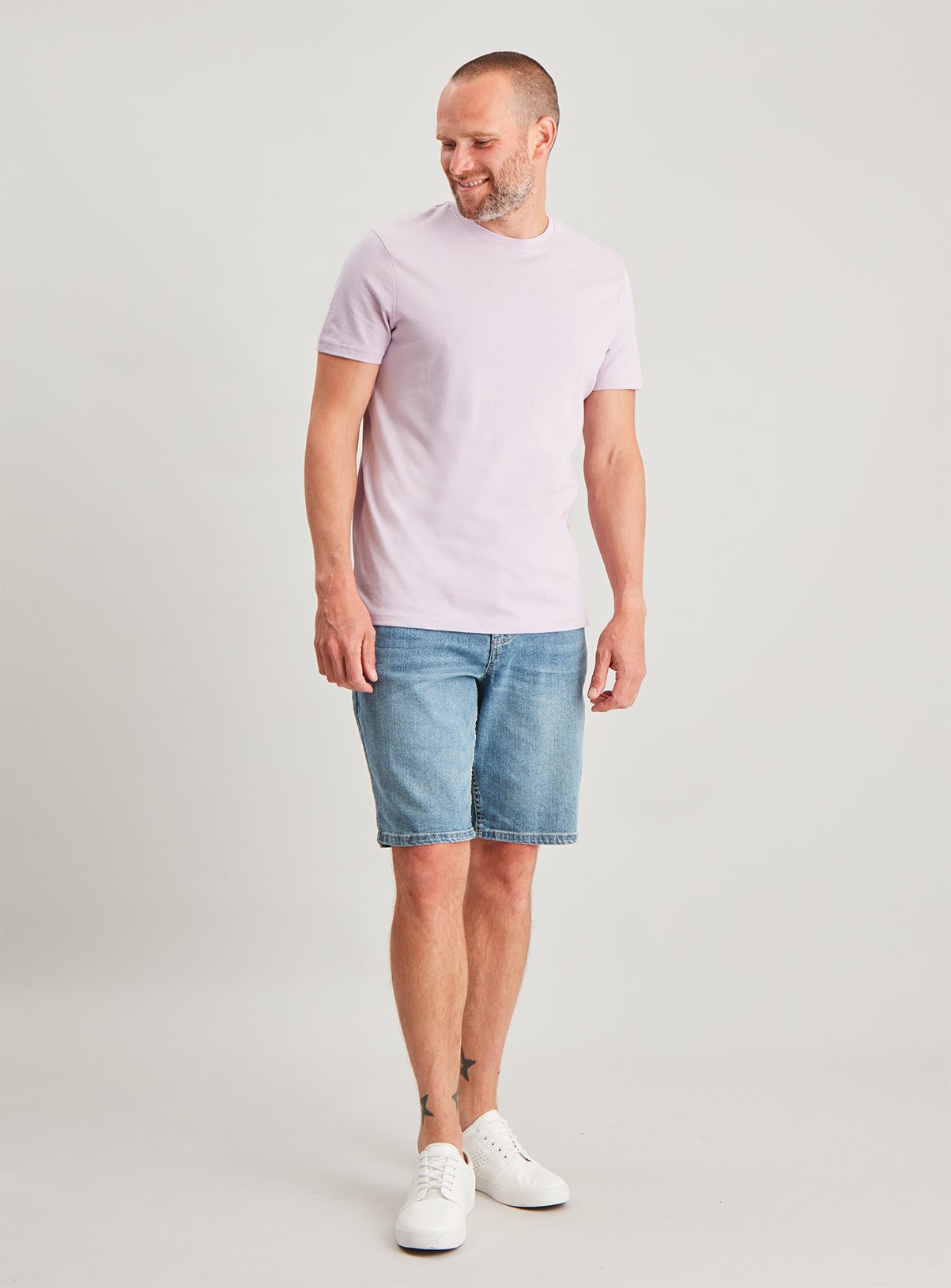 Lilac Crew Neck Regular Fit T-Shirt Review