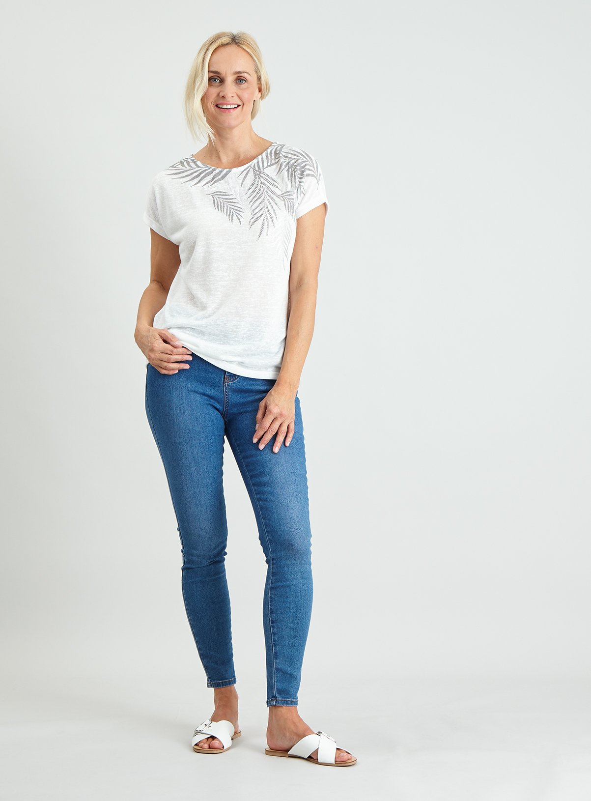 White Leaf Graphic Short Sleeve Top Review