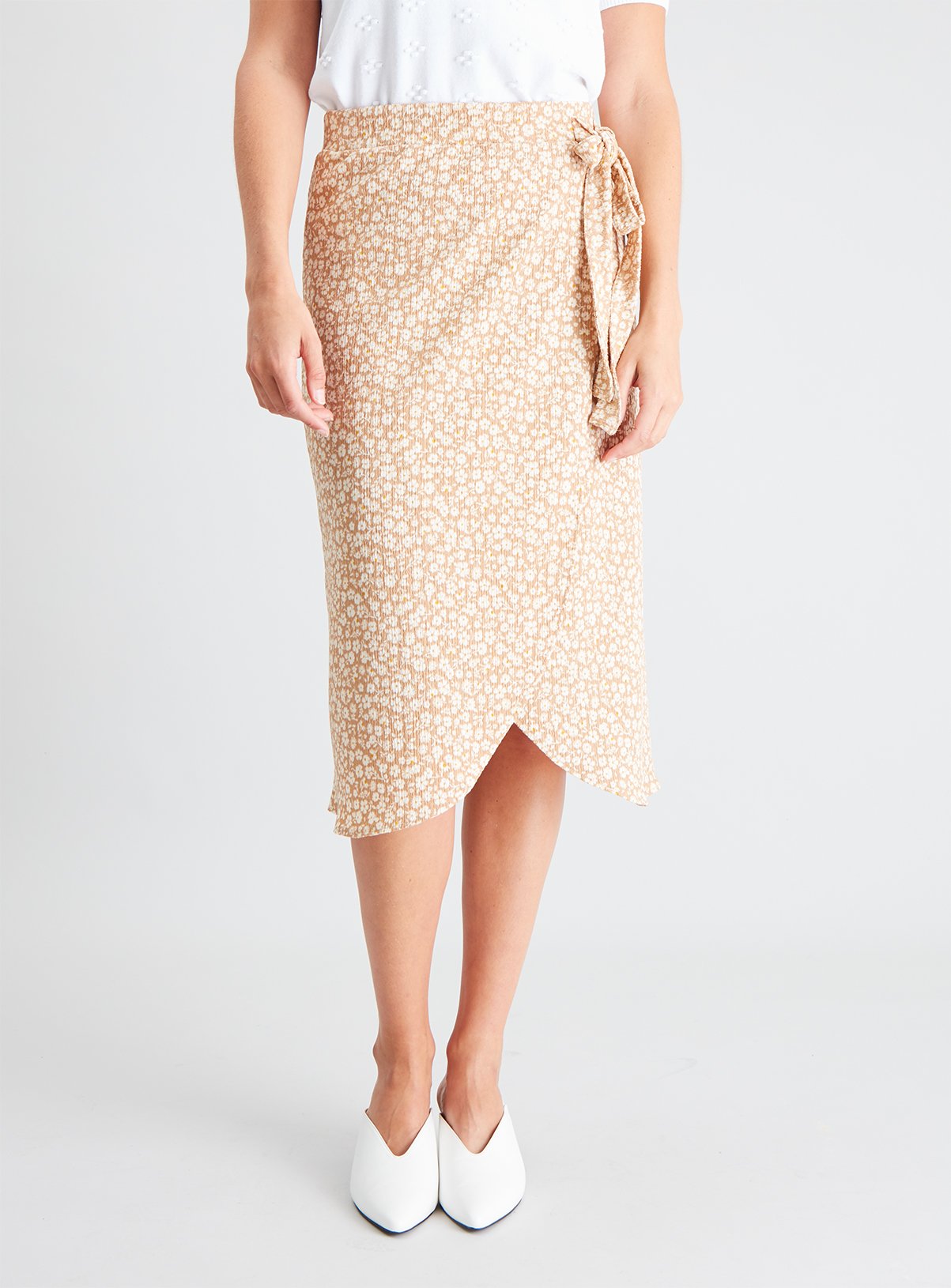 Floral Textured Wrap Skirt Review