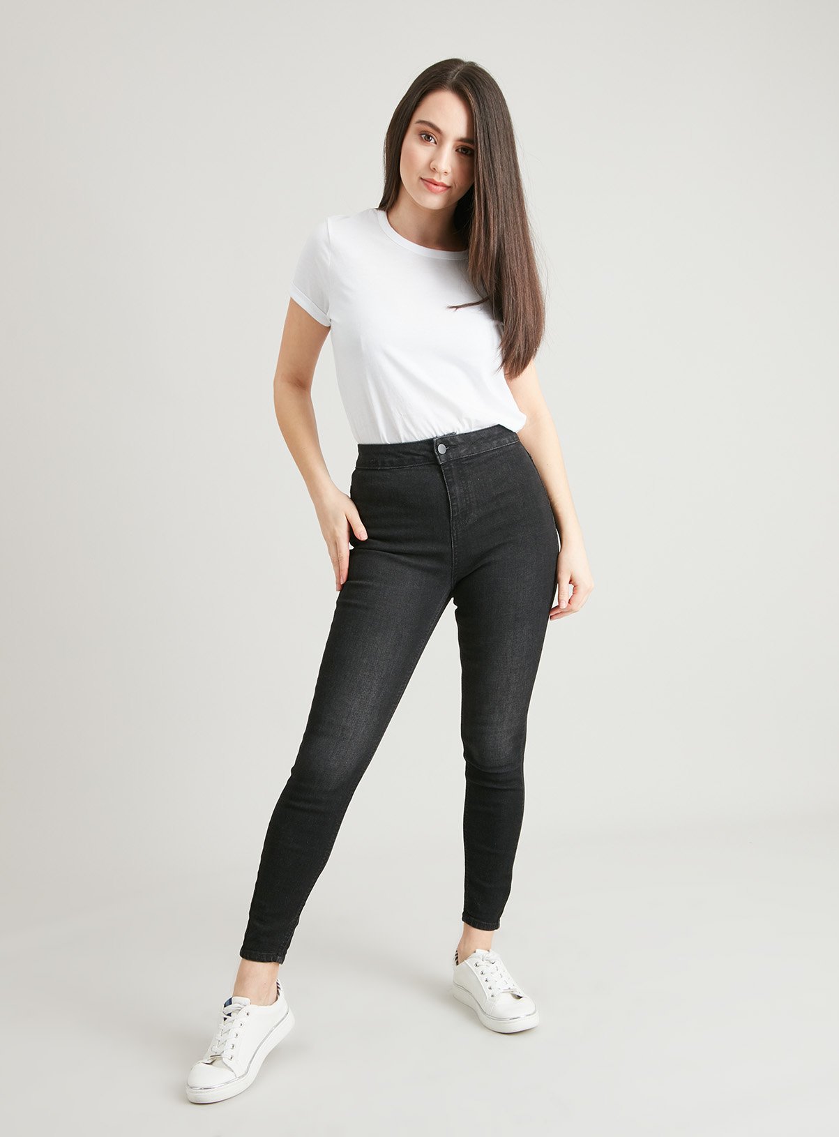 black shade jeans