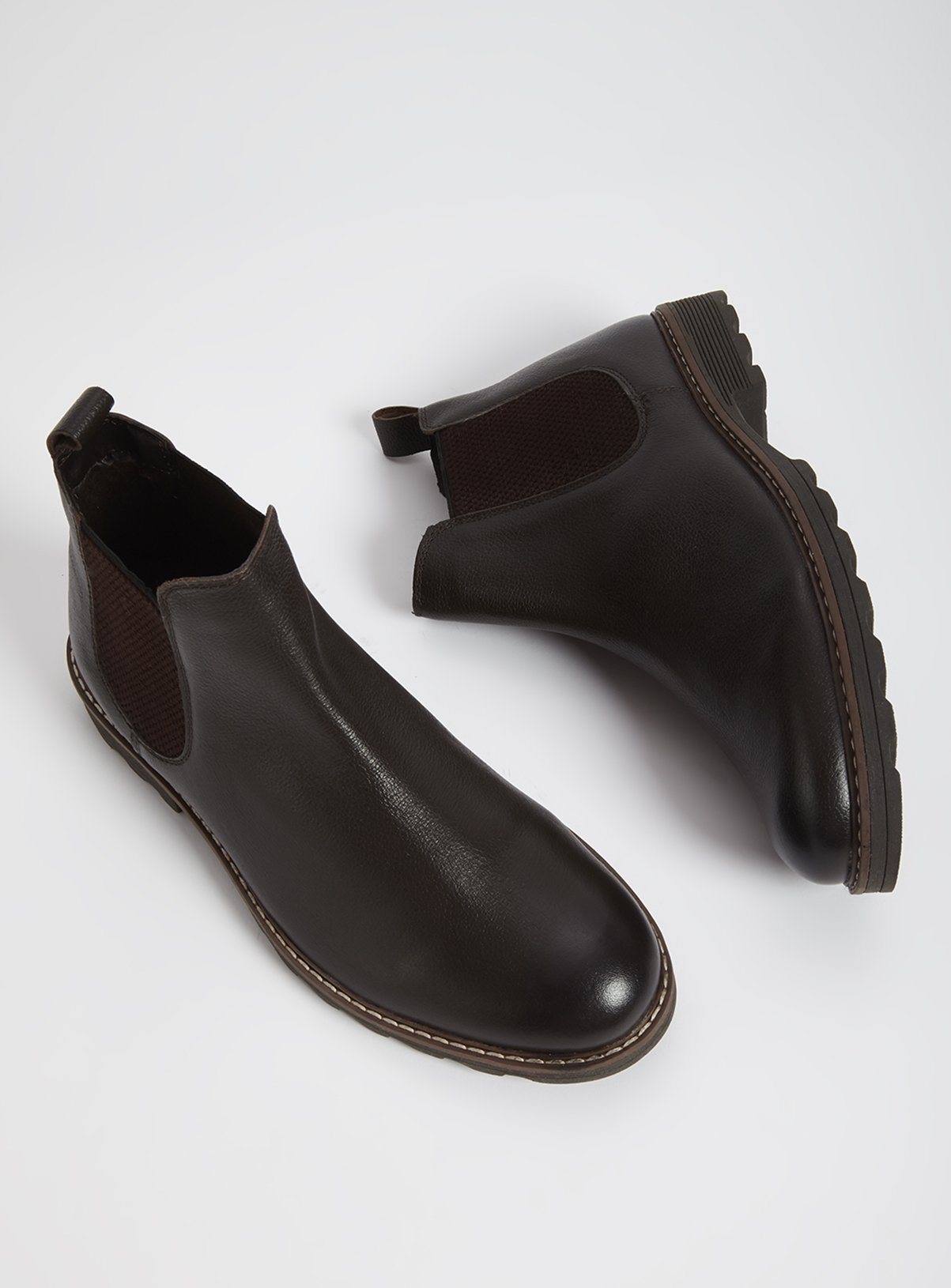 chelsea boots with arch support