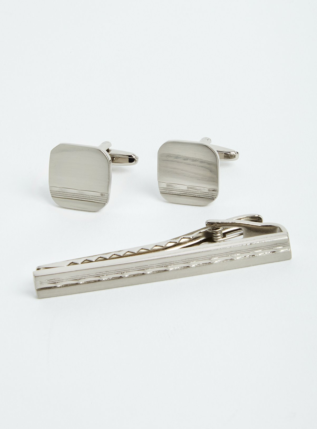 Silver Tone Cufflinks & Tie Pin Set Review