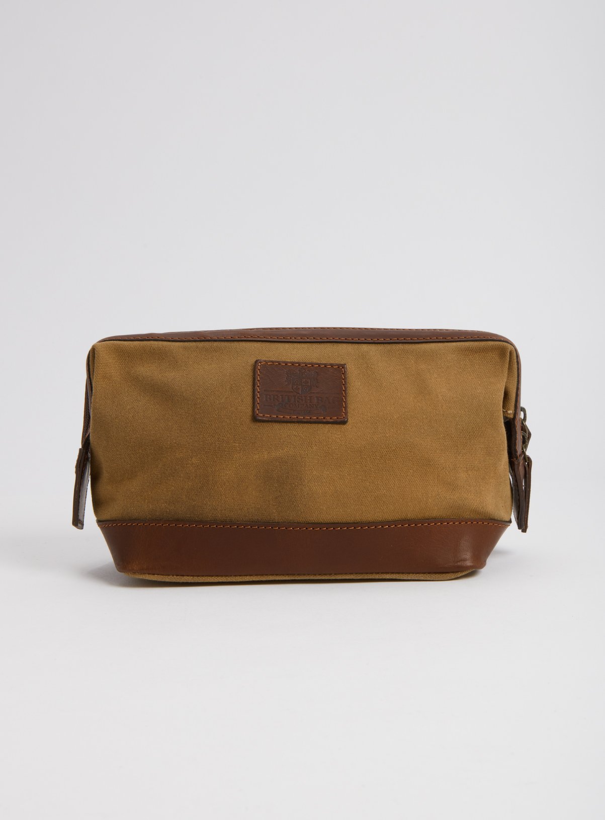 THE BRITISH BAG COMPANY Tan Wash Bag Review