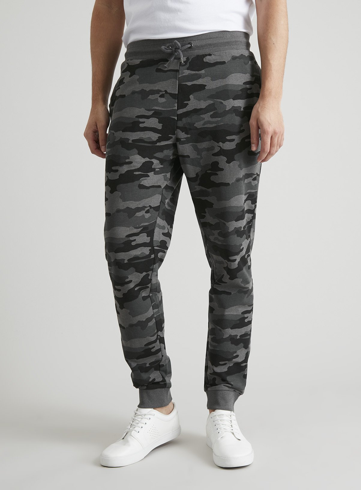 Camouflage Print Slim Fit Joggers Review