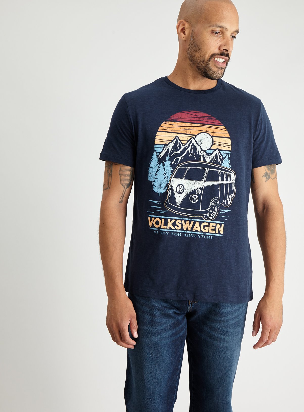 Navy Volkswagen Graphic T-Shirt Review