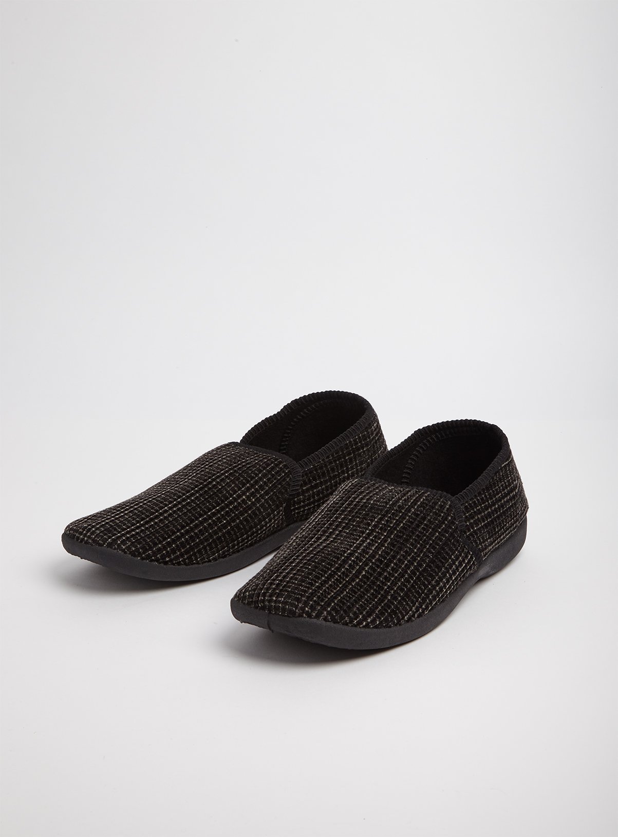 Black Grid Check Full Slippers Review