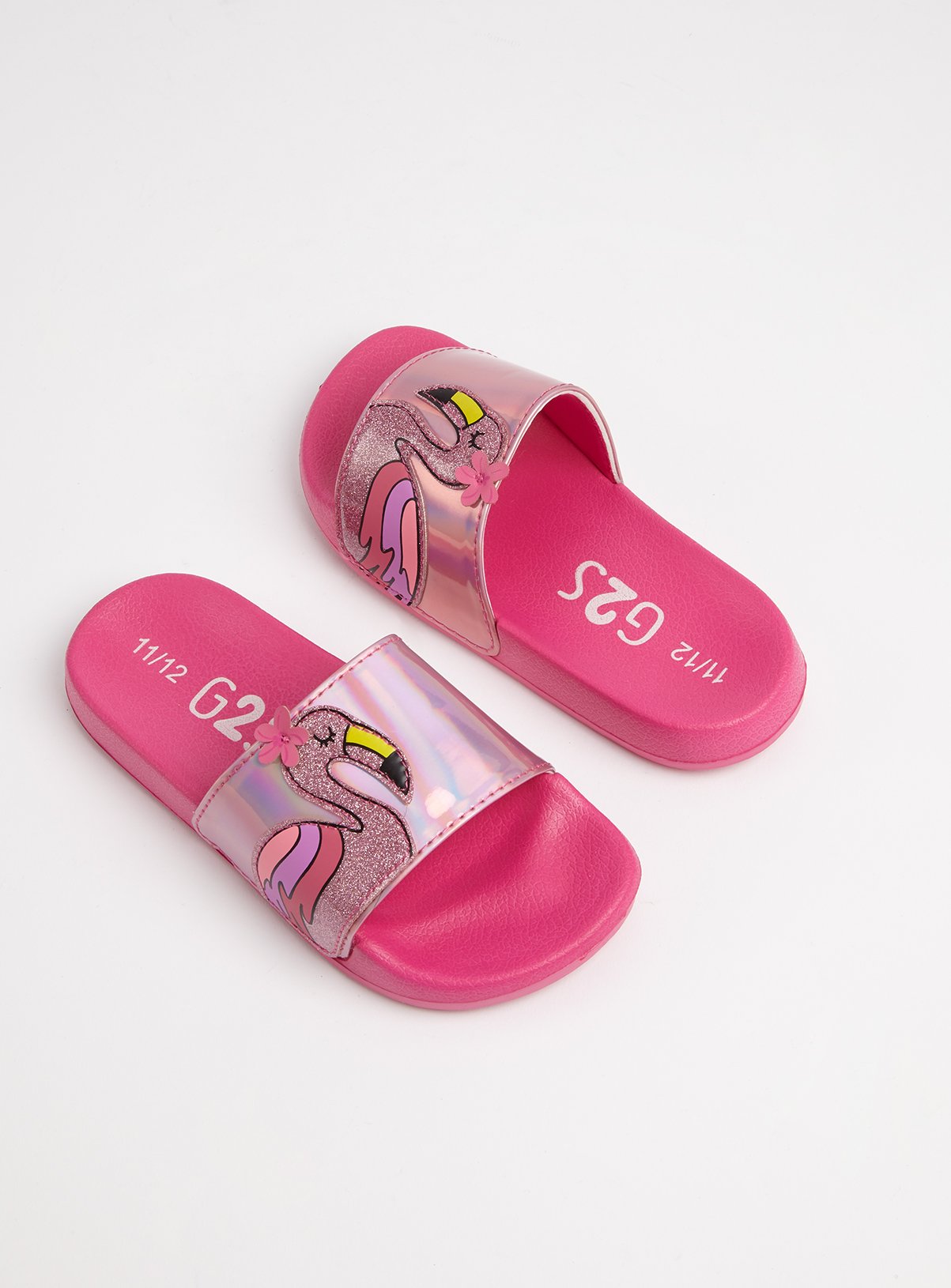 girls sliders size 9