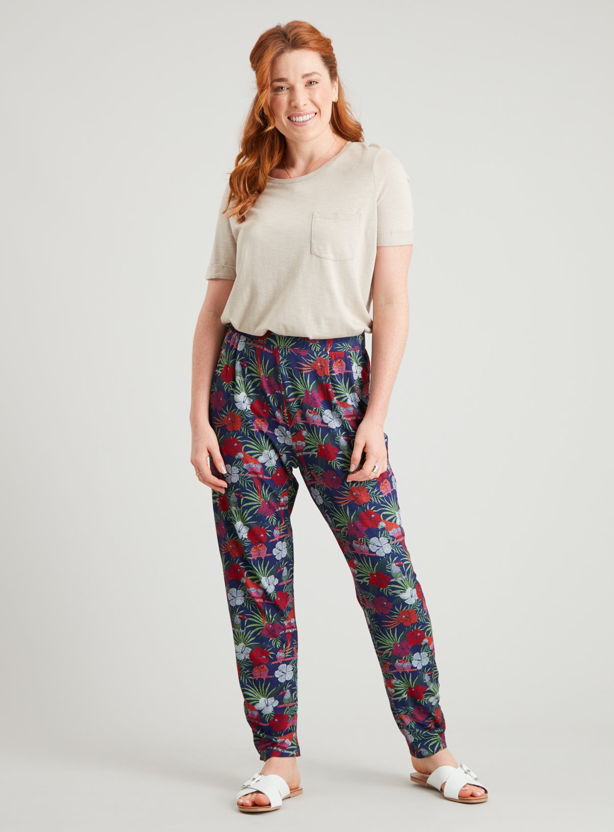 PETITE Parrot Print Jersey Drapey Trousers Review